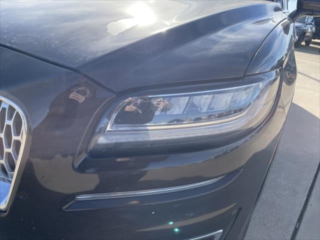 2019 Lincoln Nautilus Select