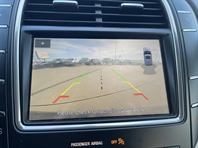 2019 Lincoln Nautilus Select