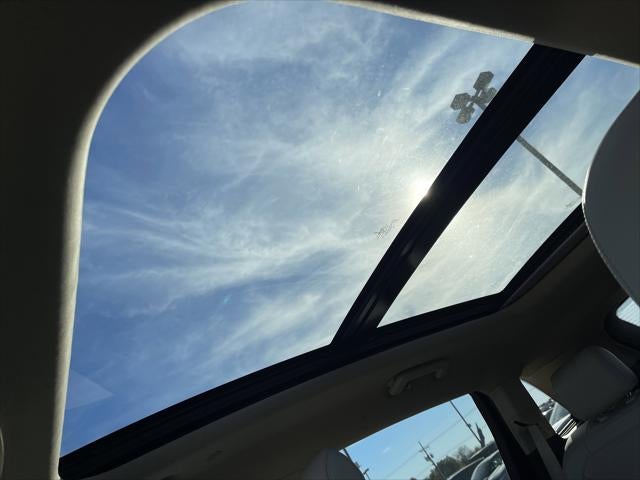 2019 Lincoln Nautilus Select