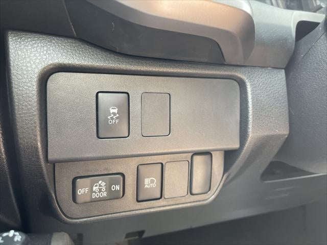 2022 Toyota Tacoma 2WD SR5