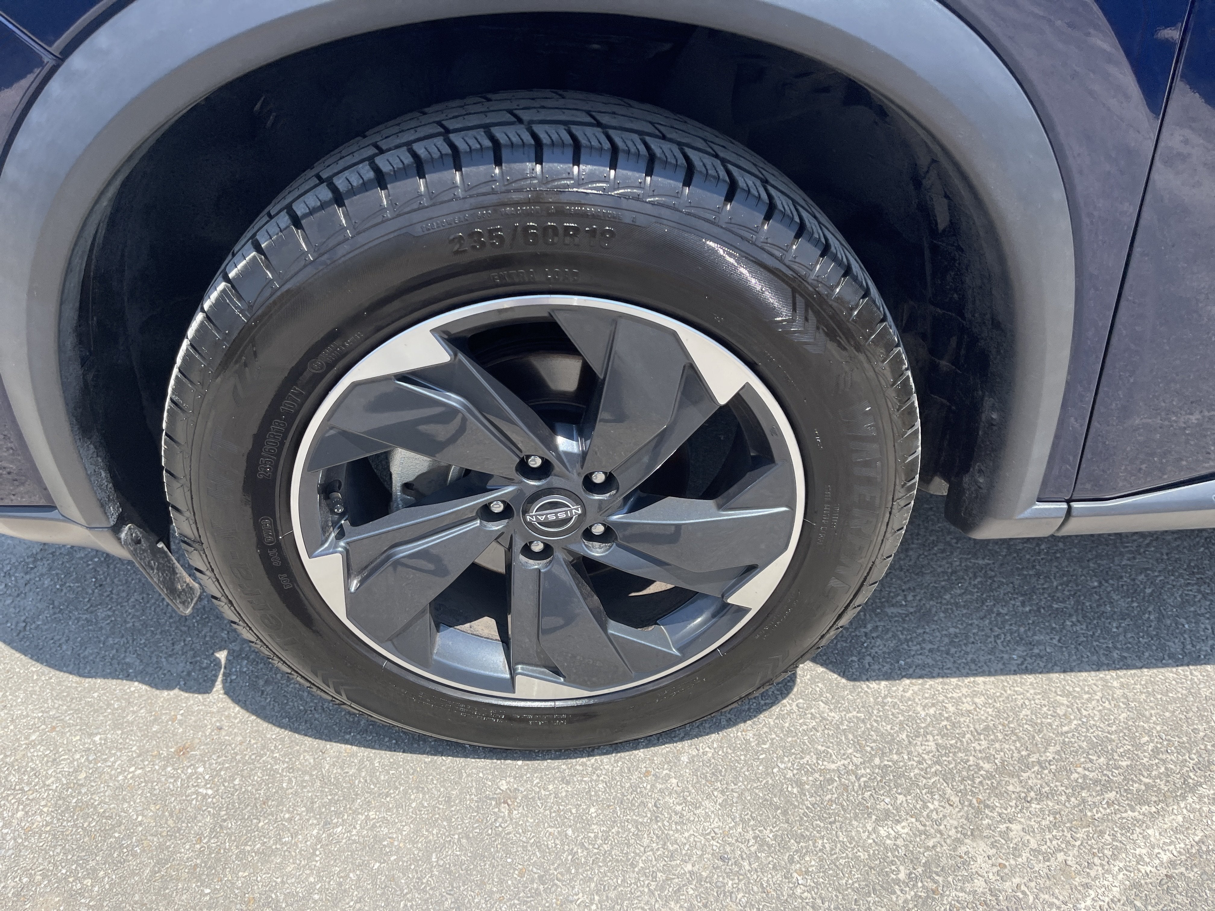 2025 Nissan Rogue SV