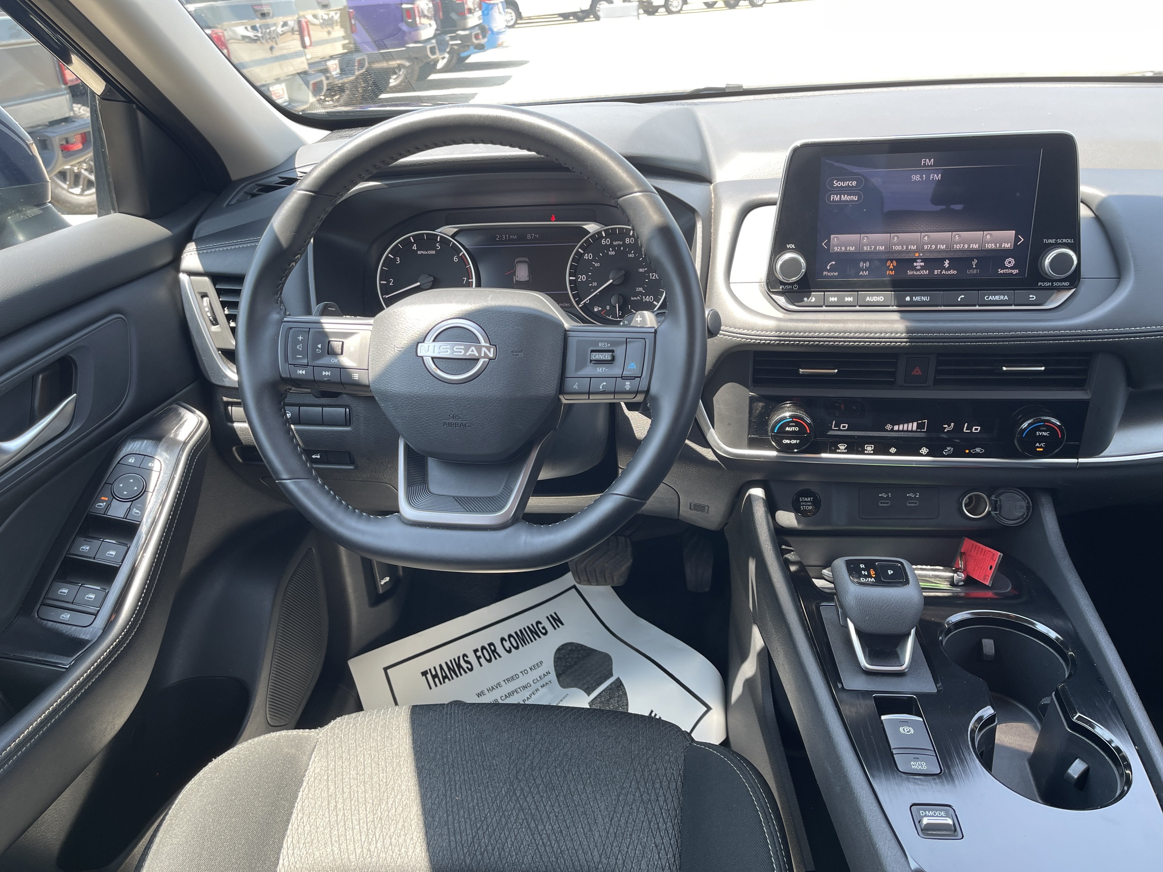 2025 Nissan Rogue SV