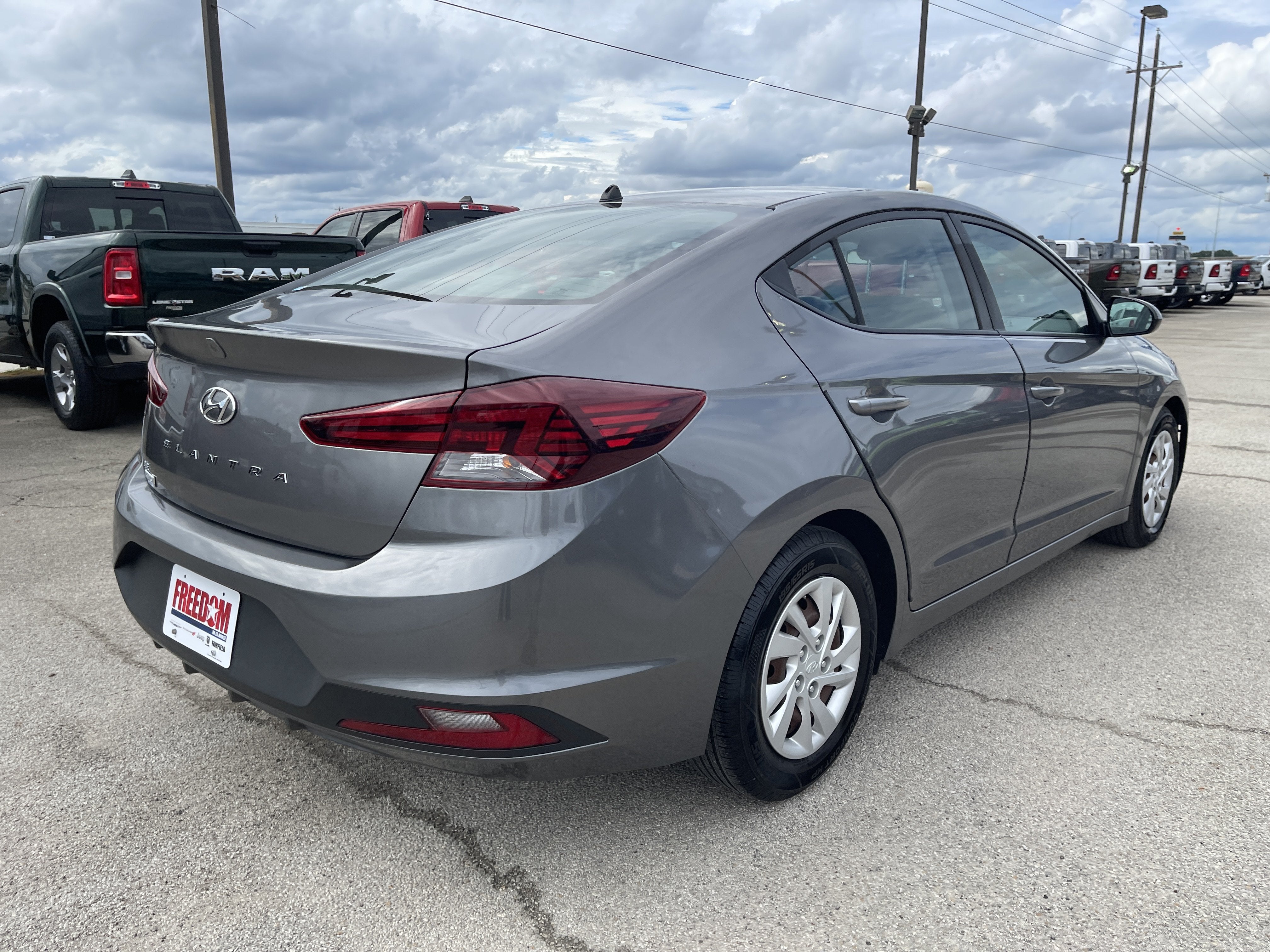2020 Hyundai Elantra SE