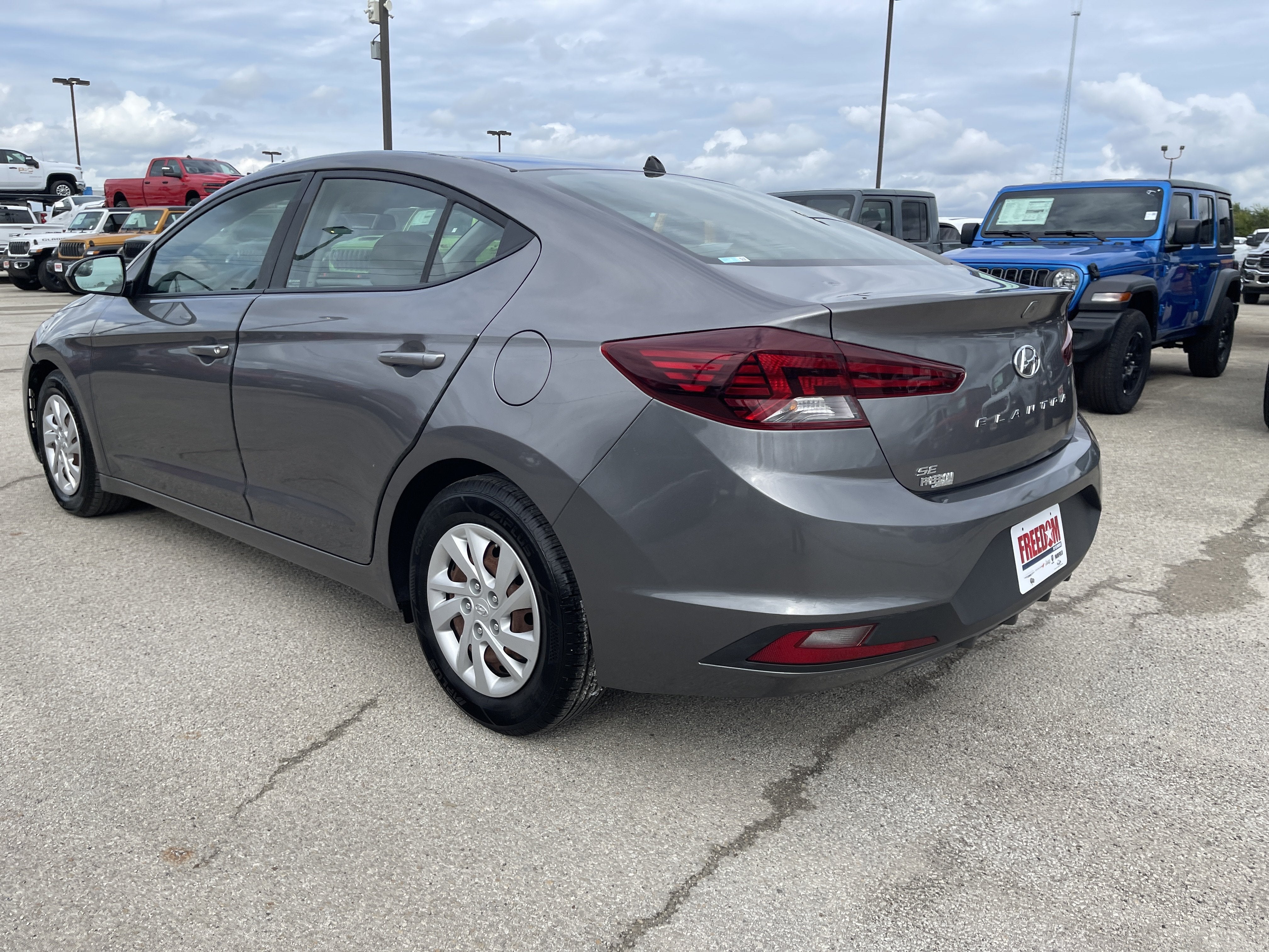 2020 Hyundai Elantra SE