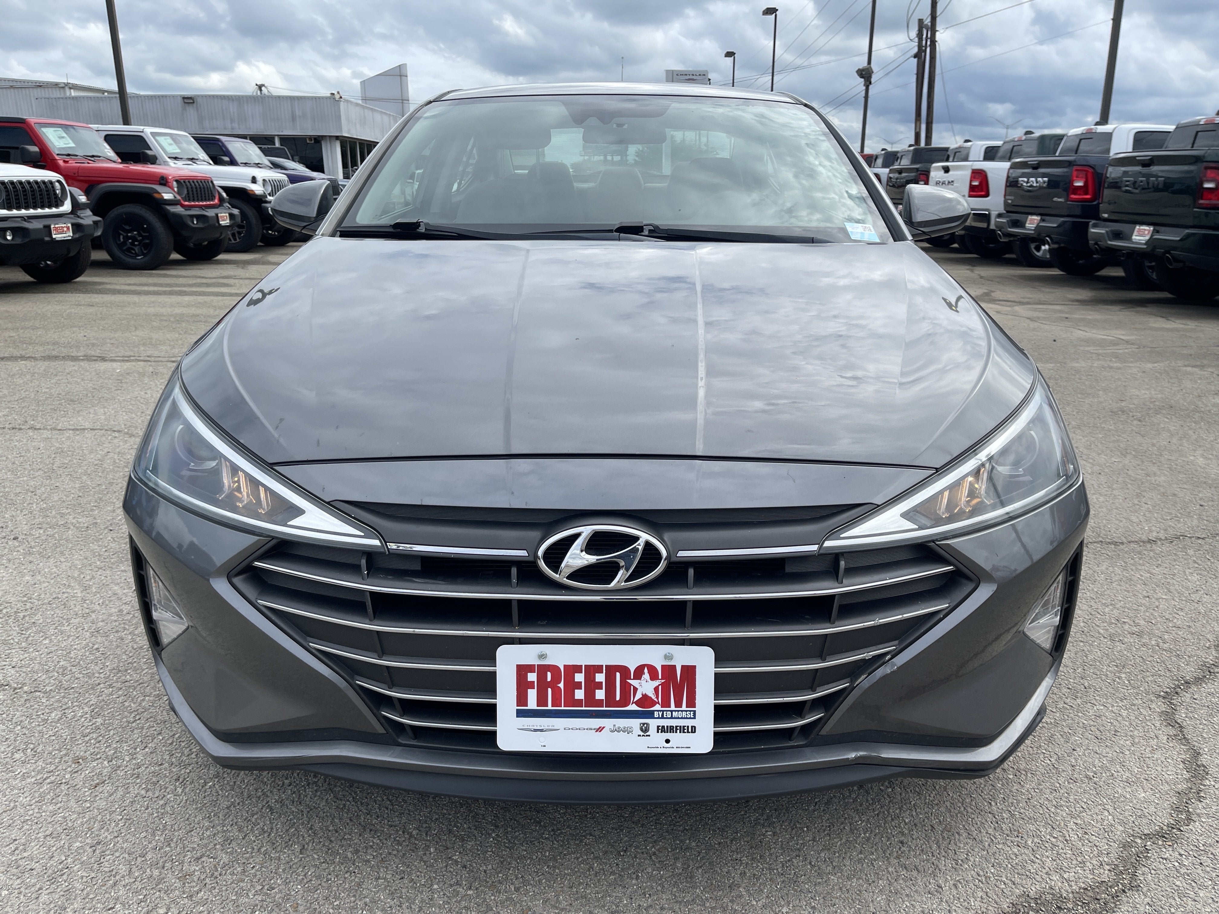 2020 Hyundai Elantra SE