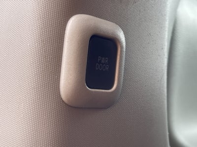 2014 Toyota Sienna SE