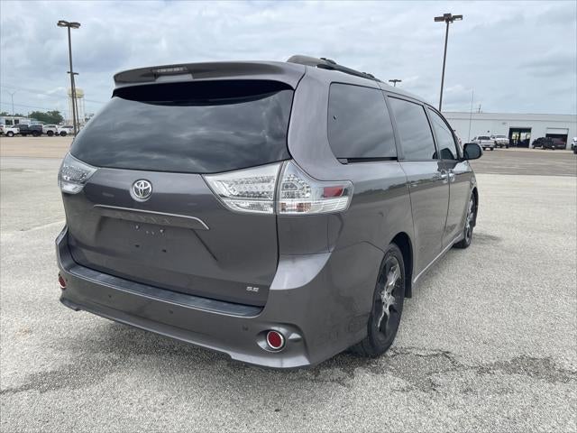 2014 Toyota Sienna SE