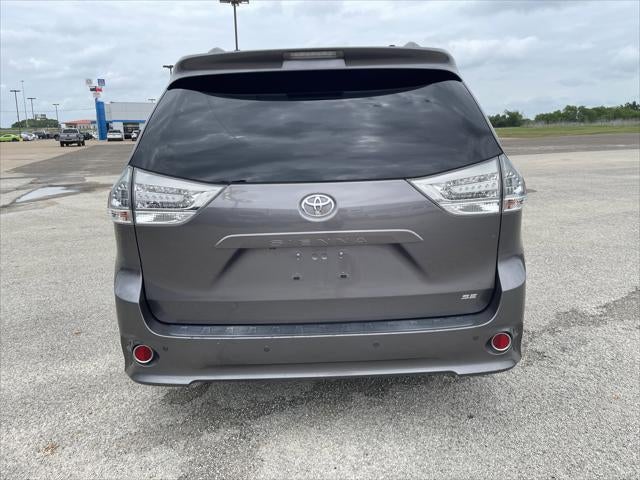 2014 Toyota Sienna SE