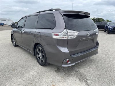 2014 Toyota Sienna SE