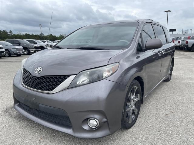 2014 Toyota Sienna SE