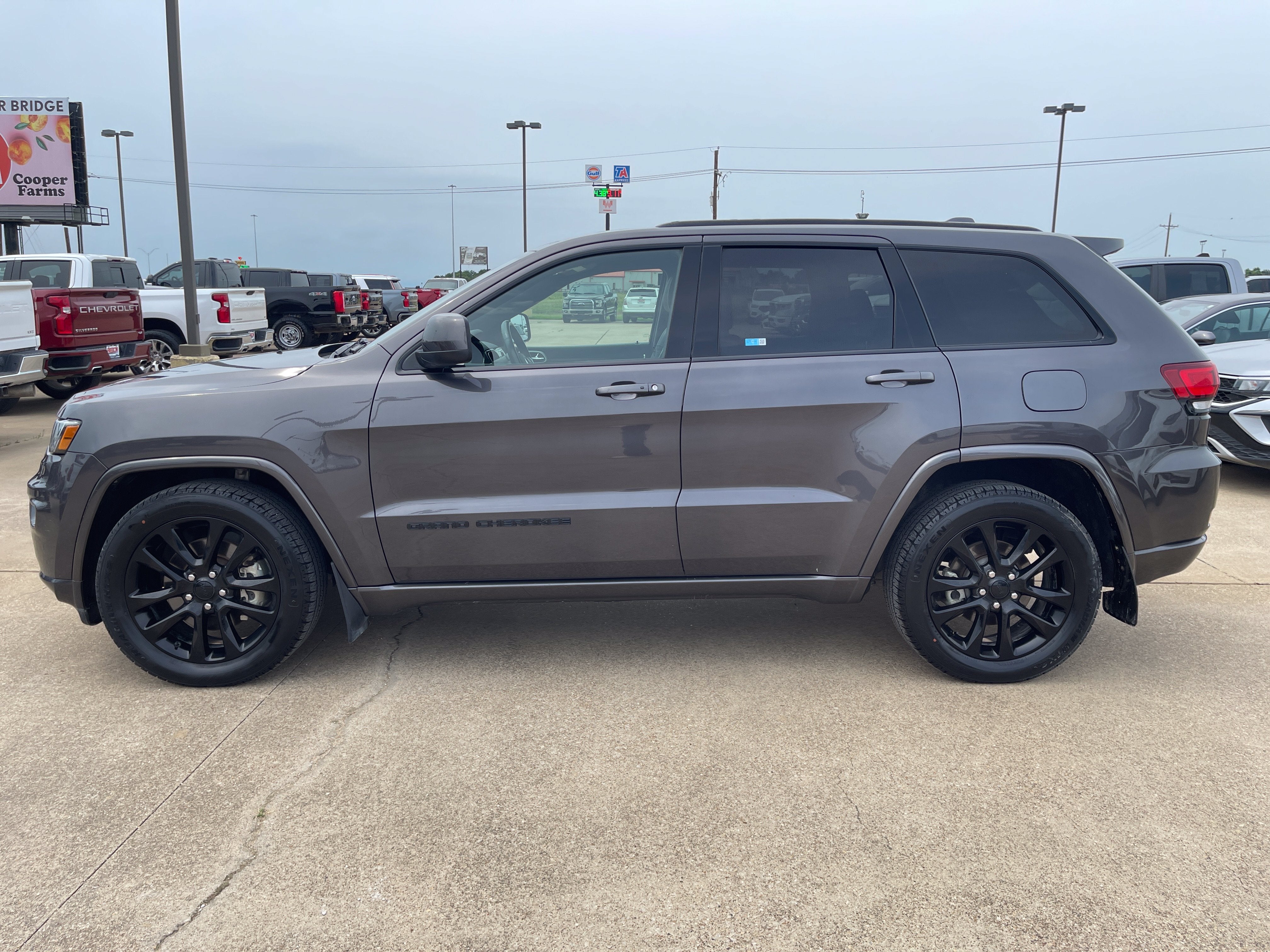 2021 Jeep Grand Cherokee Laredo X