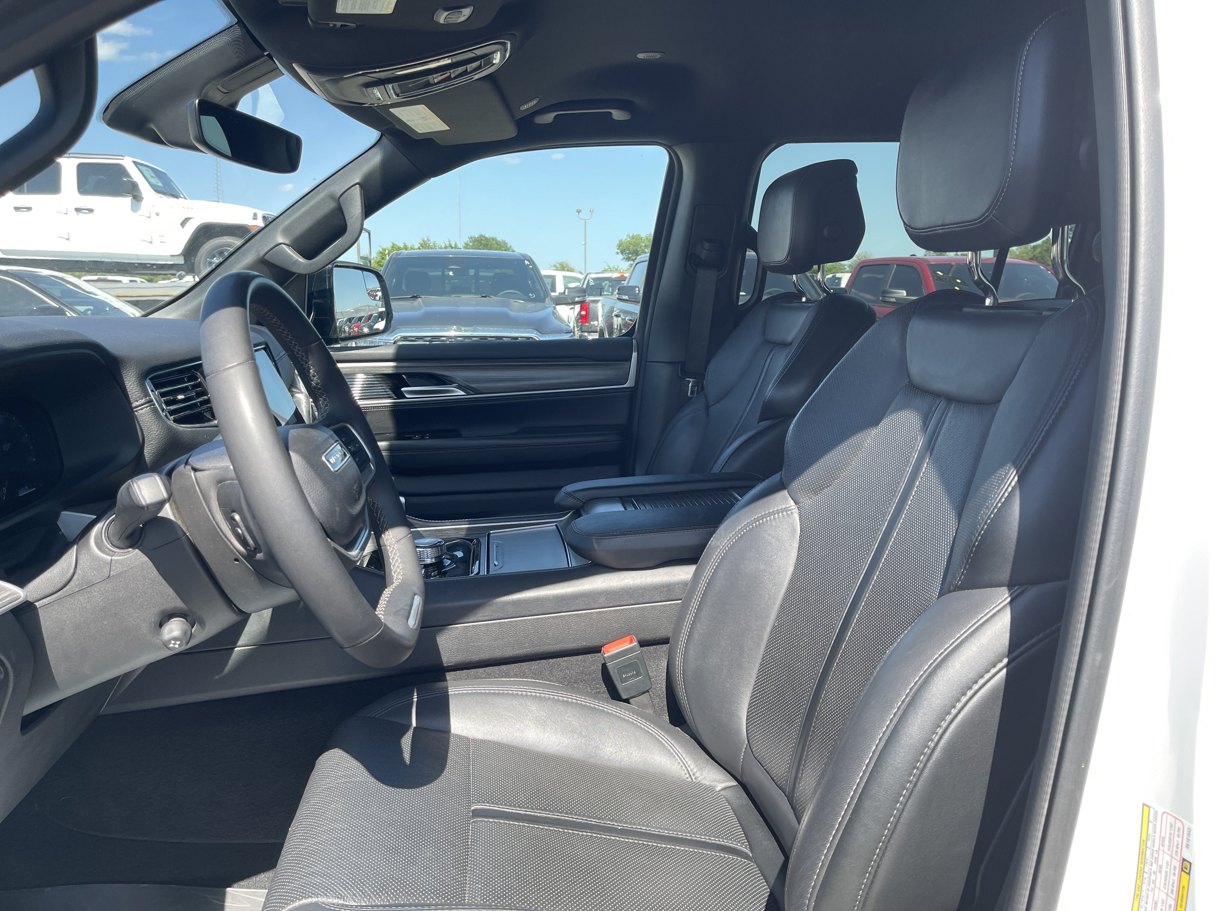 2024 Jeep Wagoneer L Series II