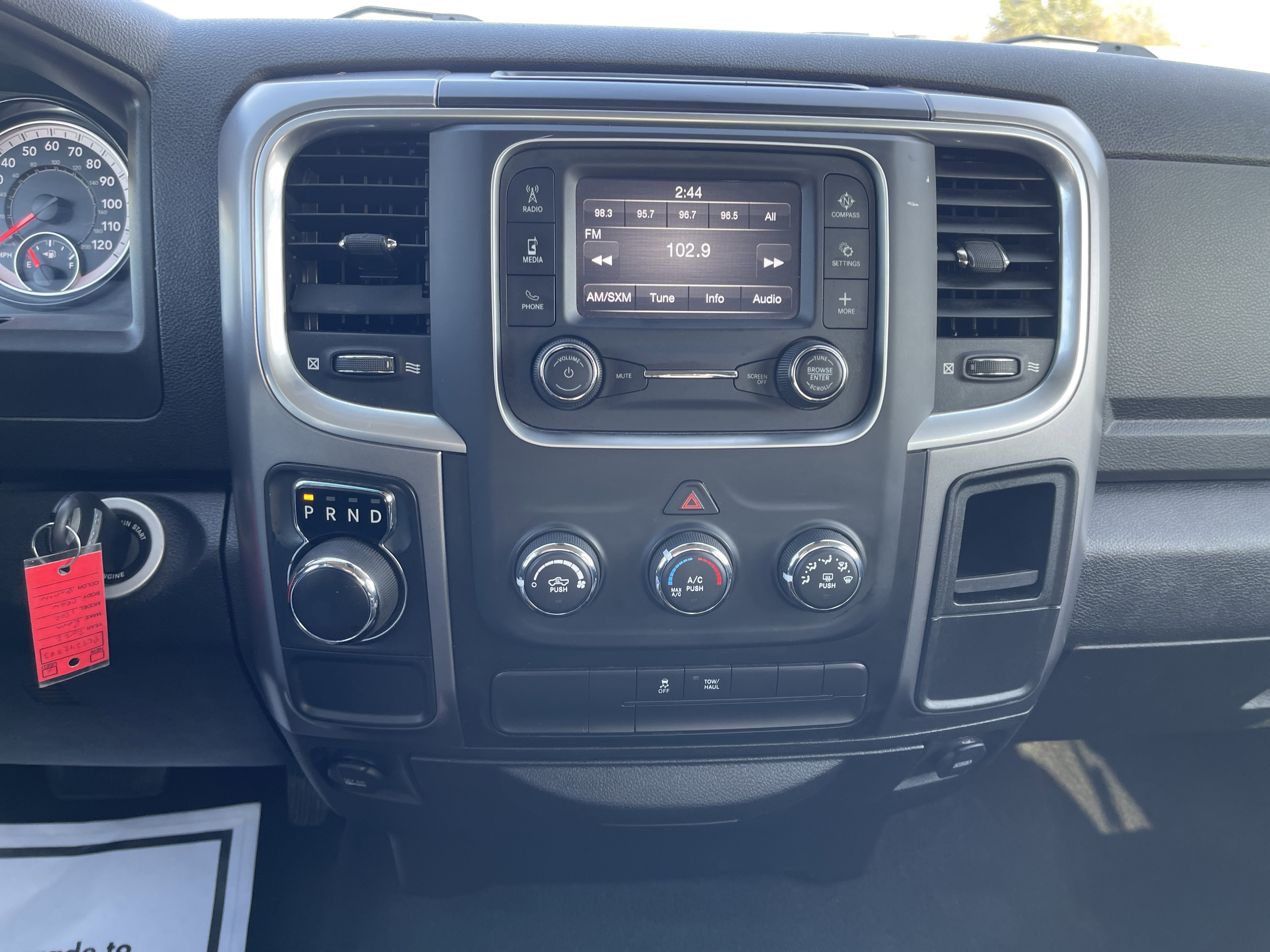 2022 RAM 1500 Classic SLT