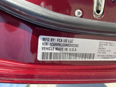 2022 RAM 1500 Classic SLT