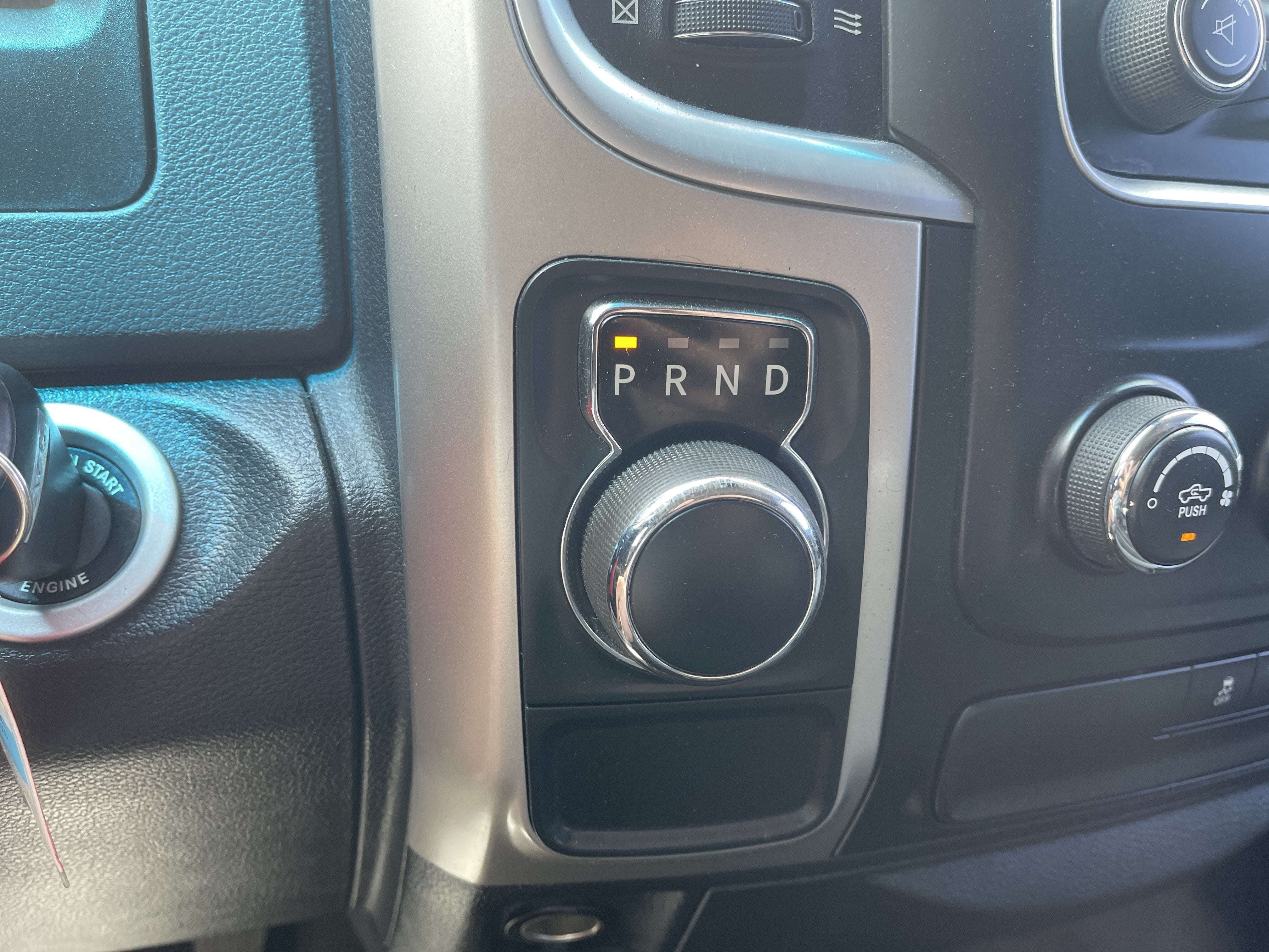 2017 RAM 1500 SLT