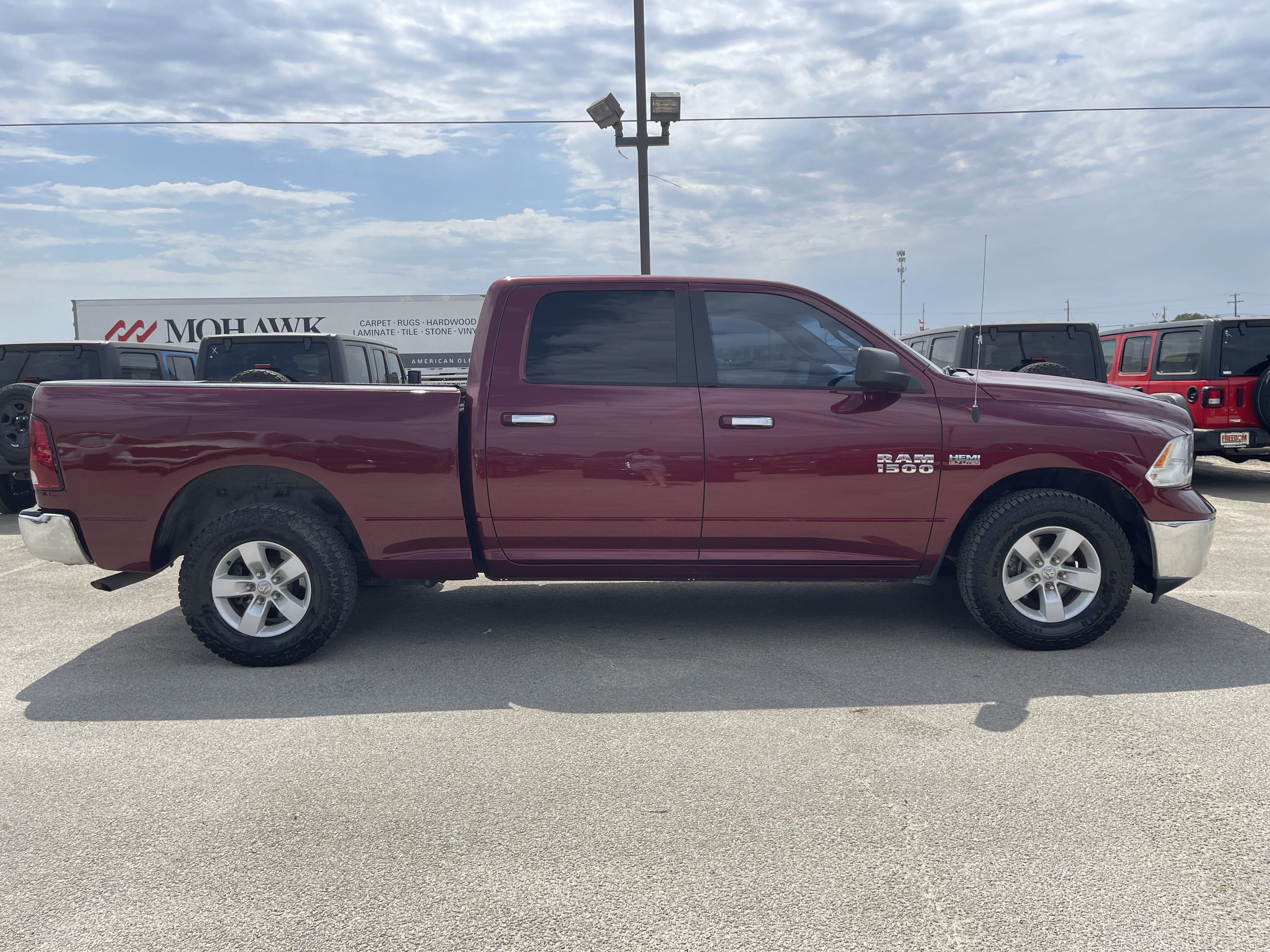 2017 RAM 1500 SLT