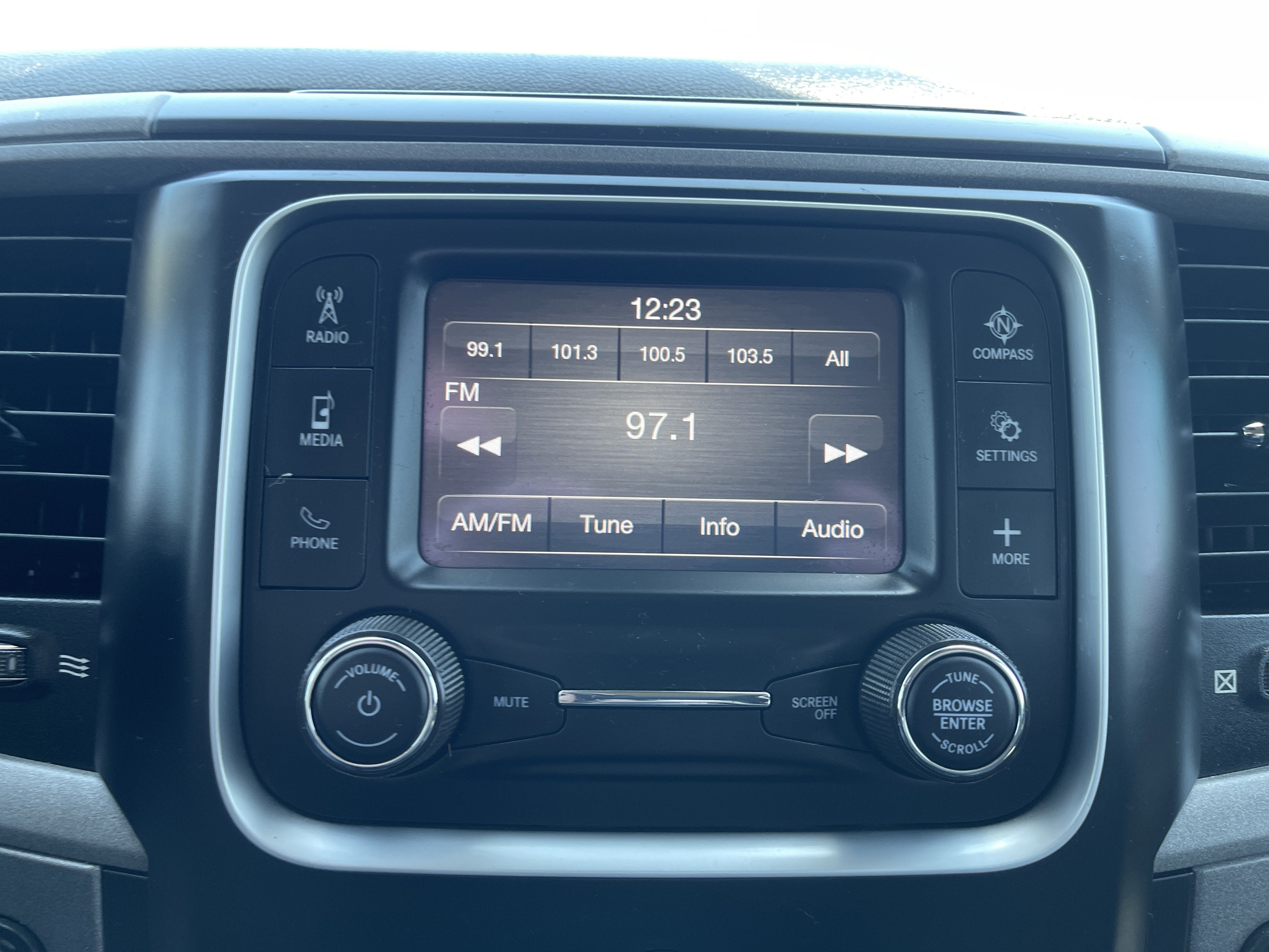 2021 RAM 1500 Classic Tradesman