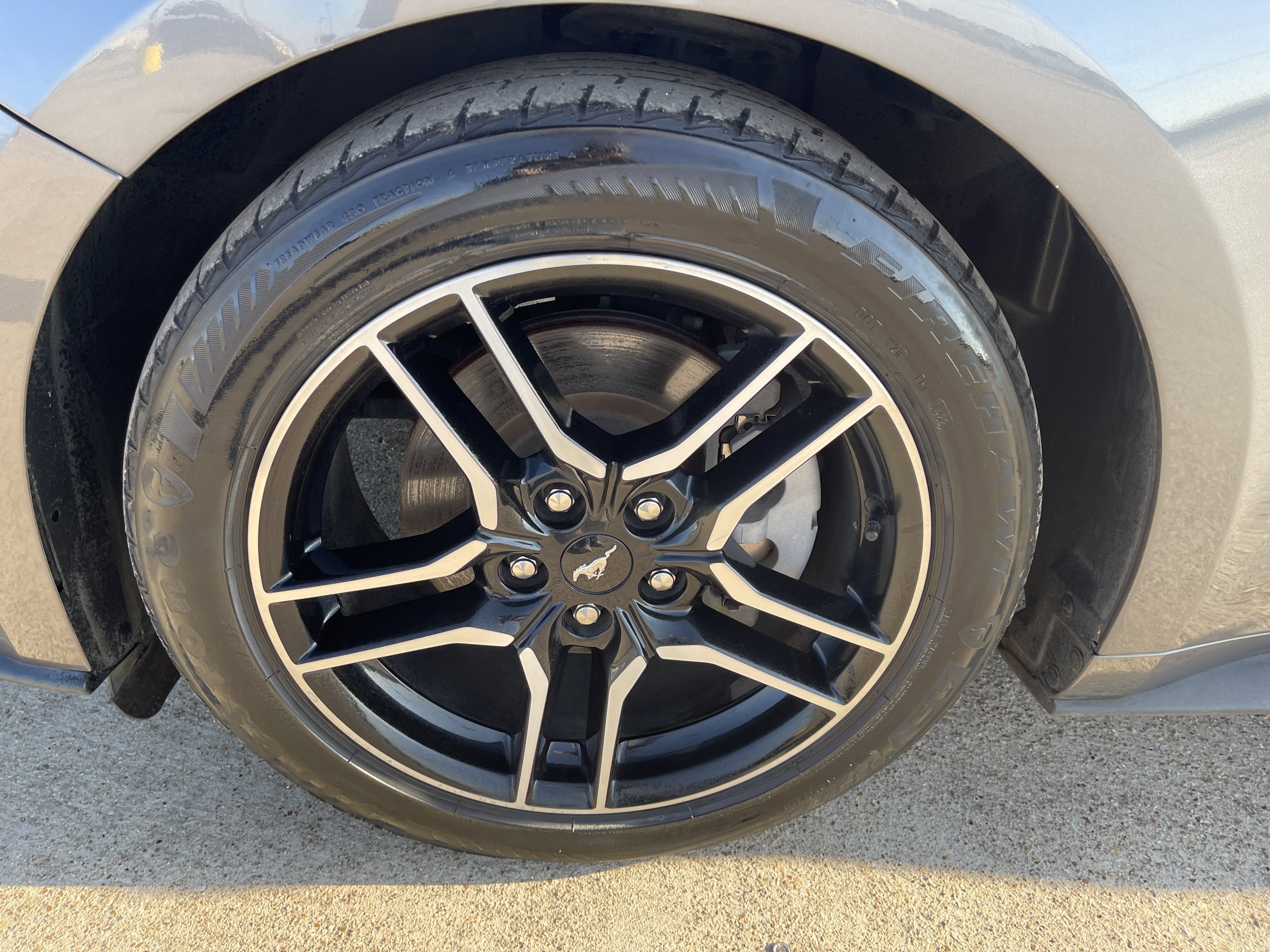 2021 Ford Mustang EcoBoost