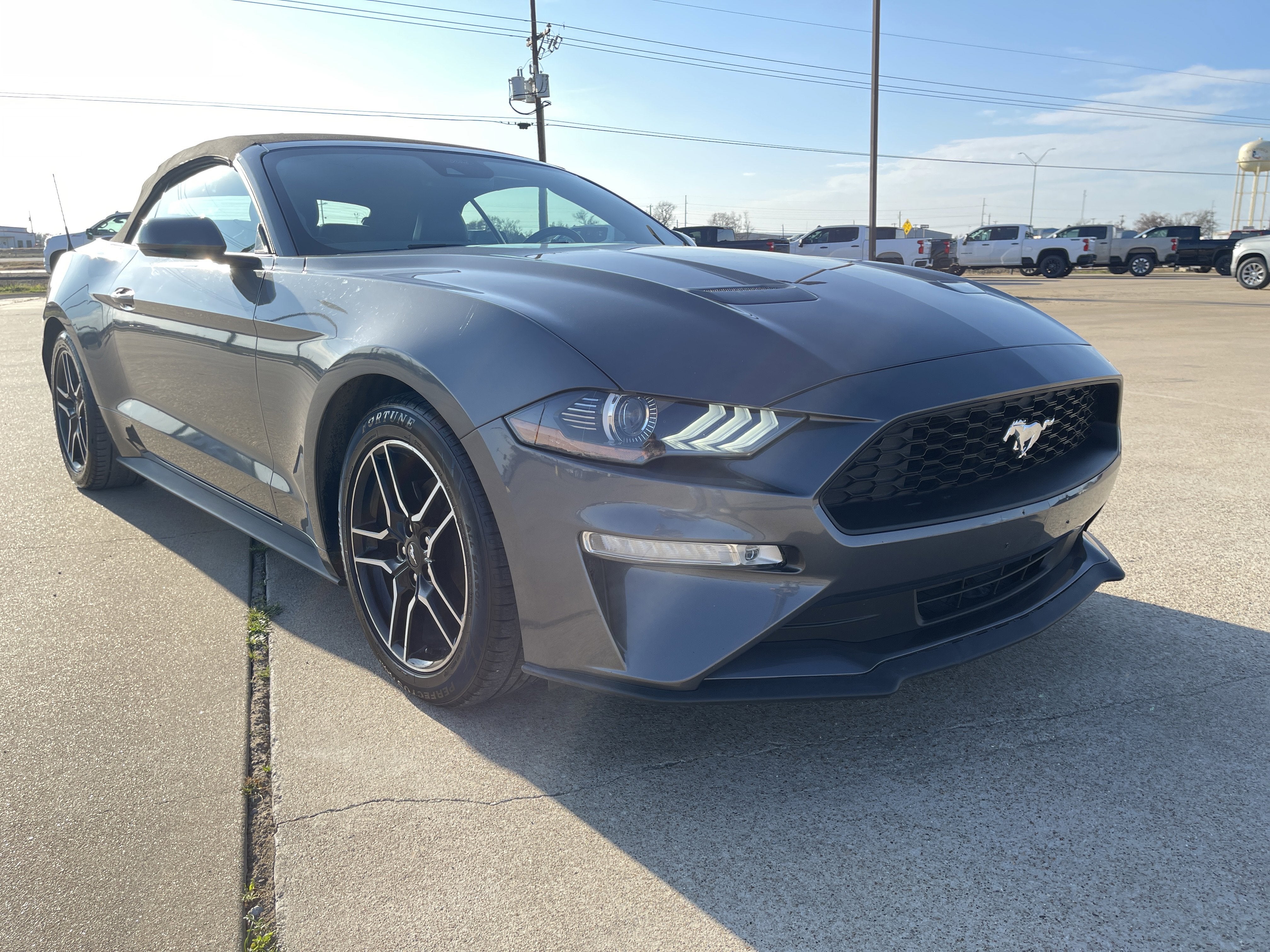 2021 Ford Mustang EcoBoost