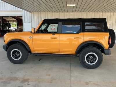 2021 Ford Bronco Base