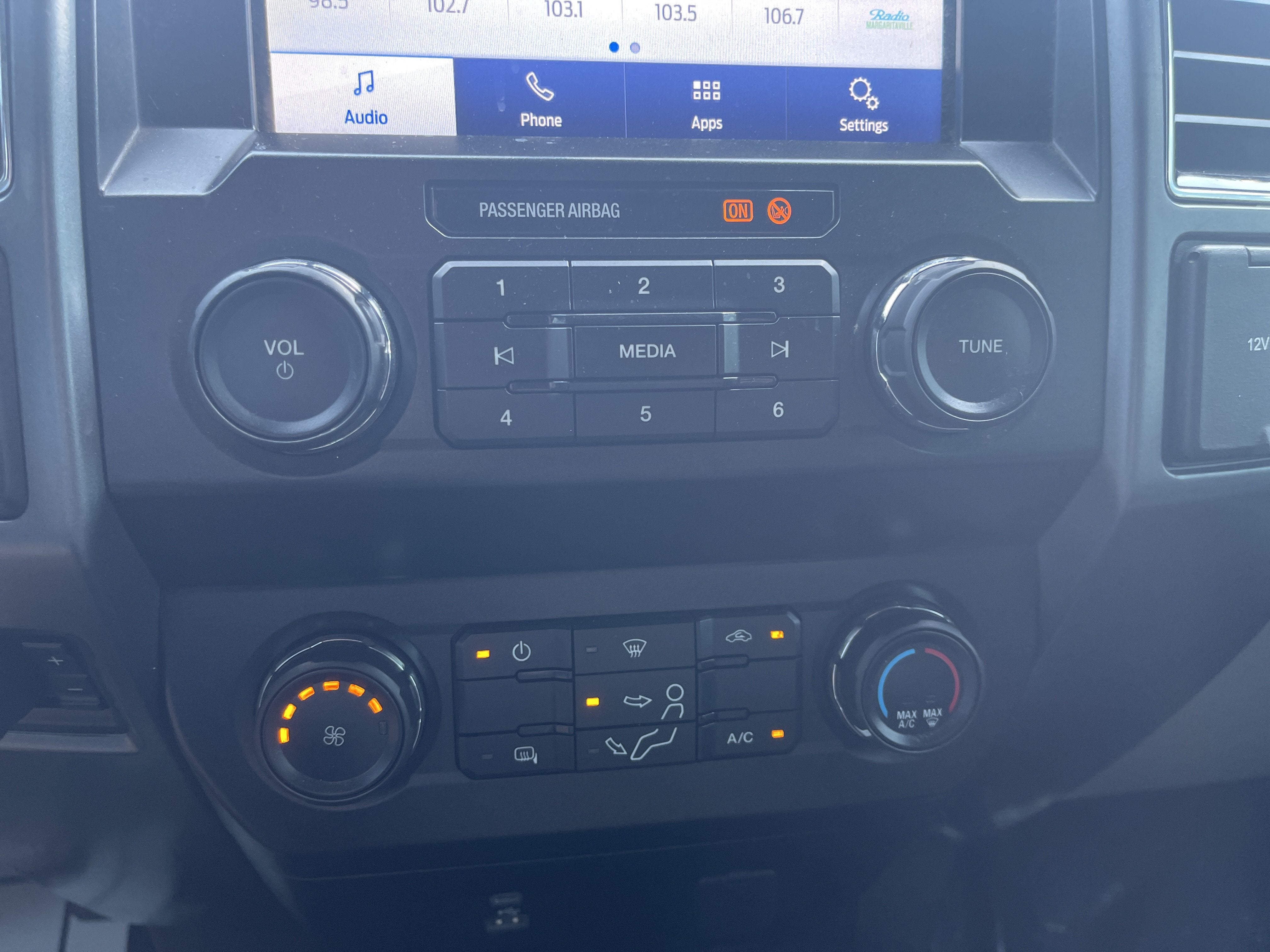 2022 Ford Super Duty F-250 SRW XL