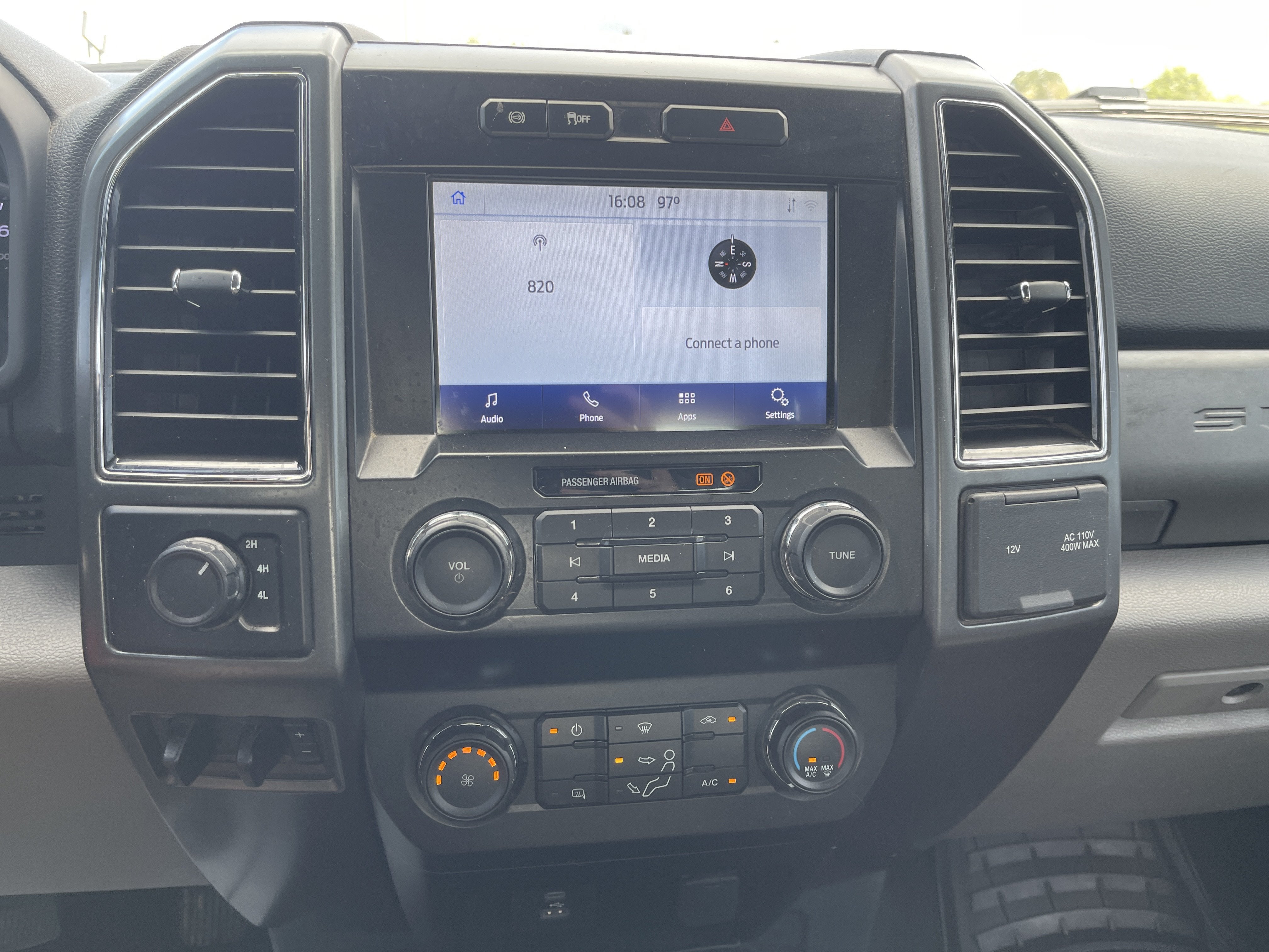 2022 Ford Super Duty F-250 SRW XLT