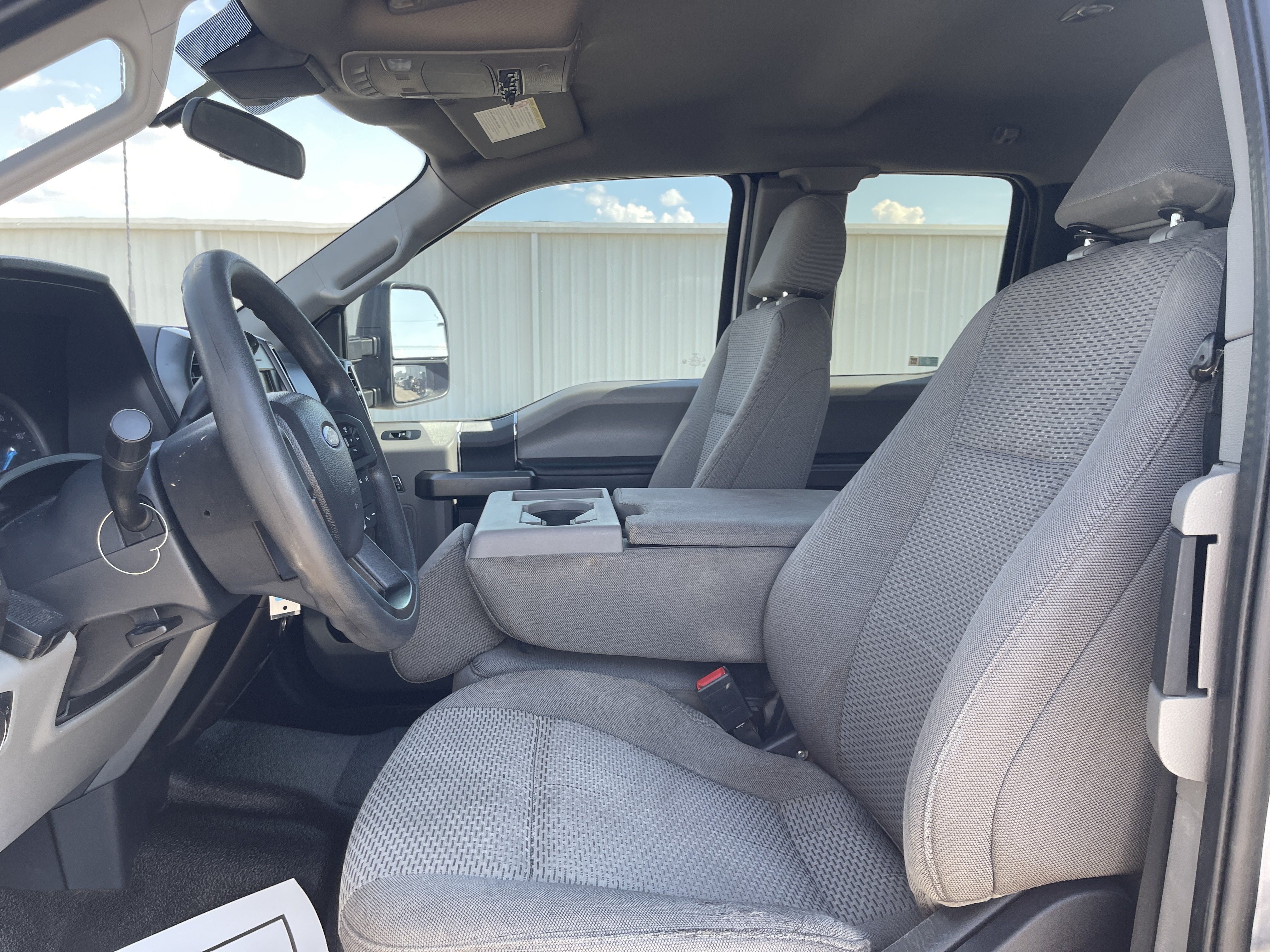 2022 Ford Super Duty F-250 SRW XL
