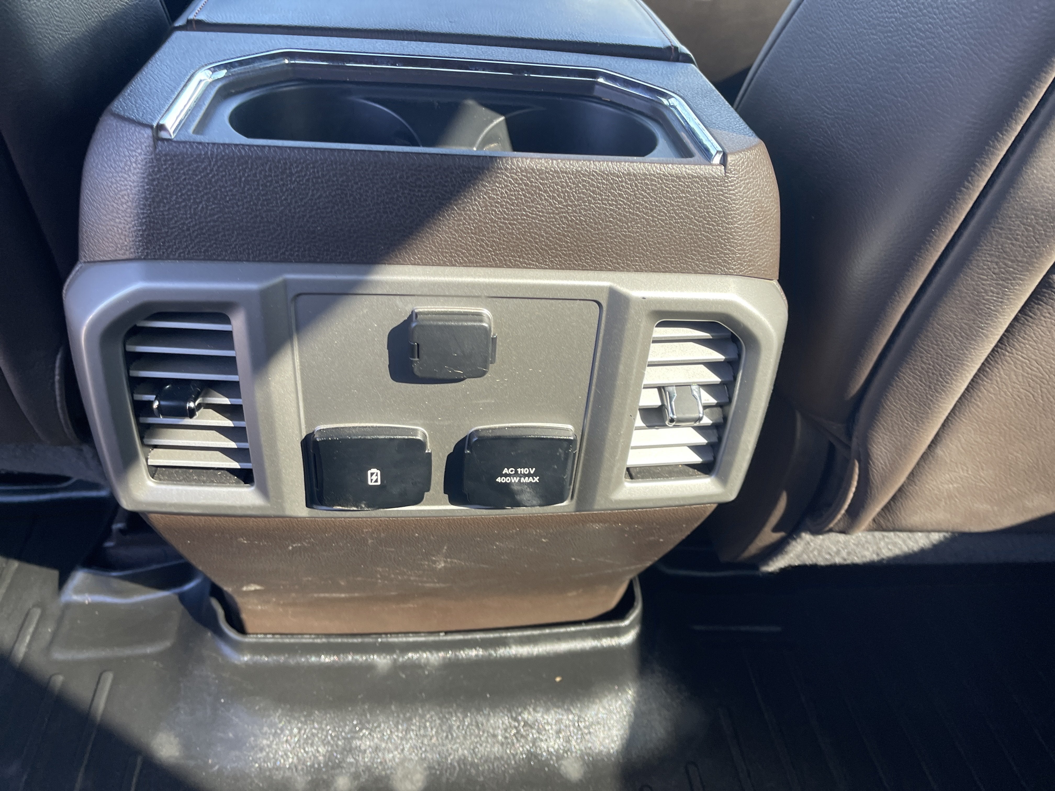 2017 Ford Super Duty F-350 SRW Platinum