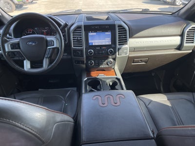 2017 Ford Super Duty F-350 SRW Platinum