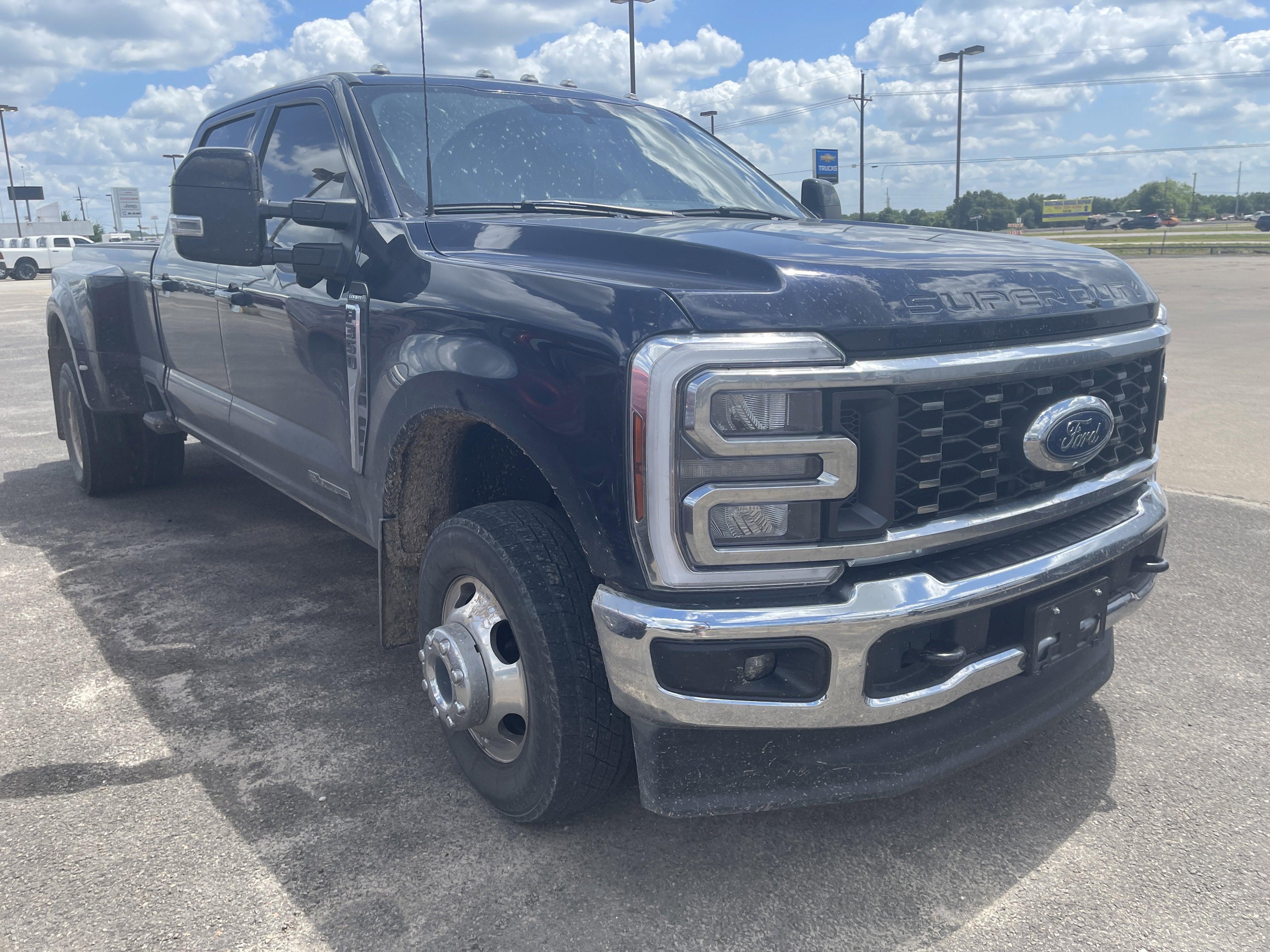 2024 Ford Super Duty F-350 DRW XL