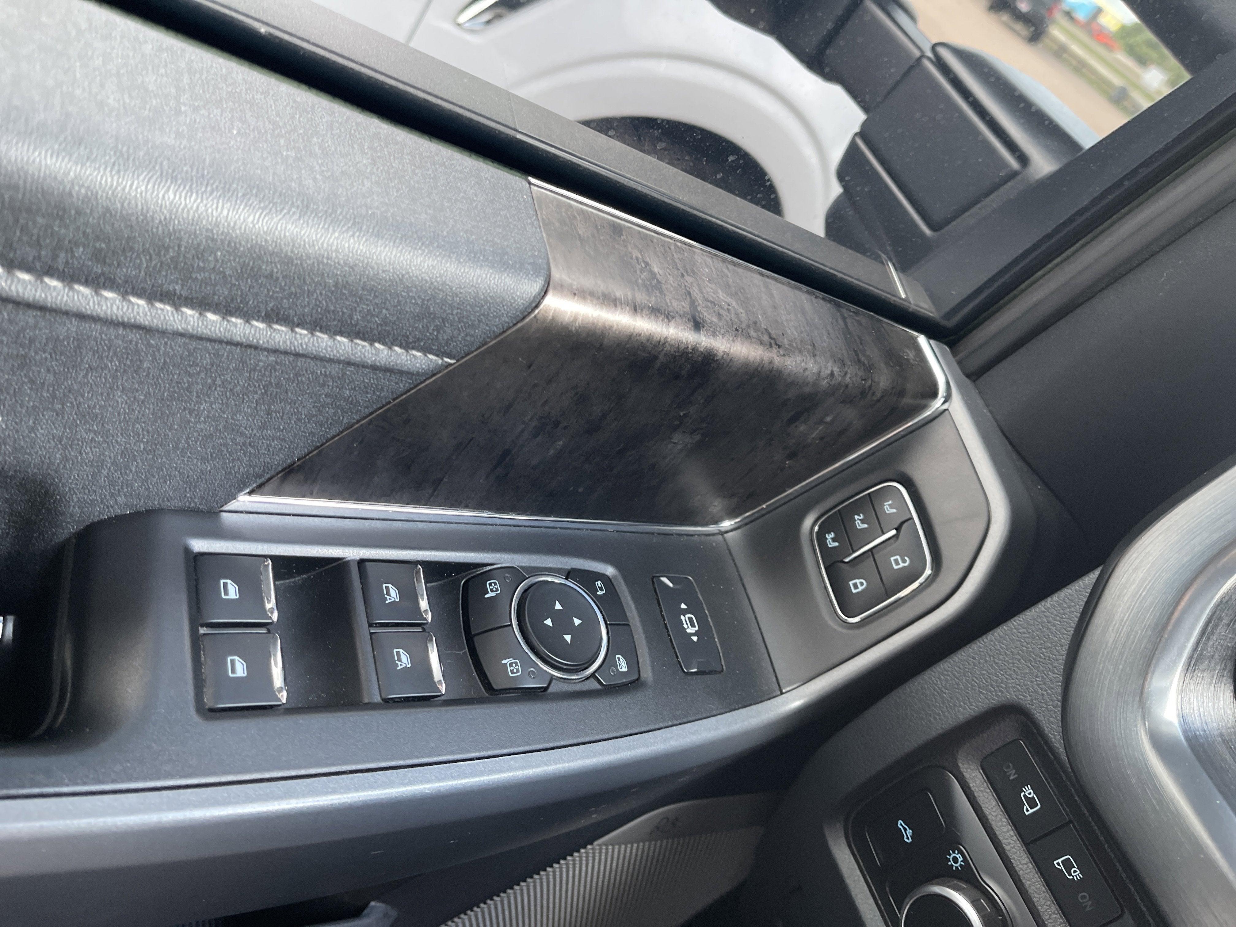 2024 Ford Super Duty F-350 DRW XL