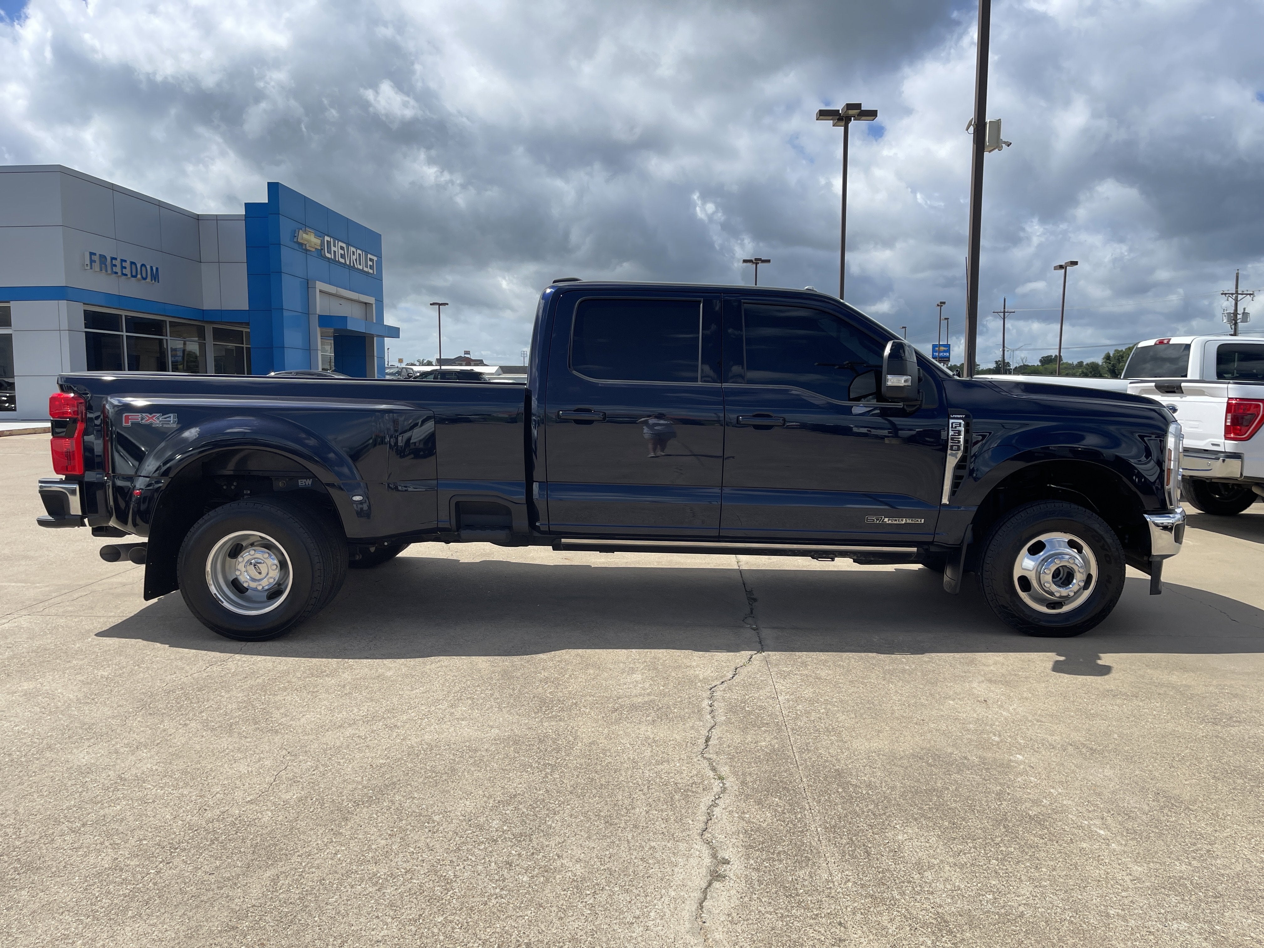 2024 Ford Super Duty F-350 DRW XL