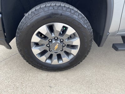 2025 Chevrolet Silverado 2500 HD Custom