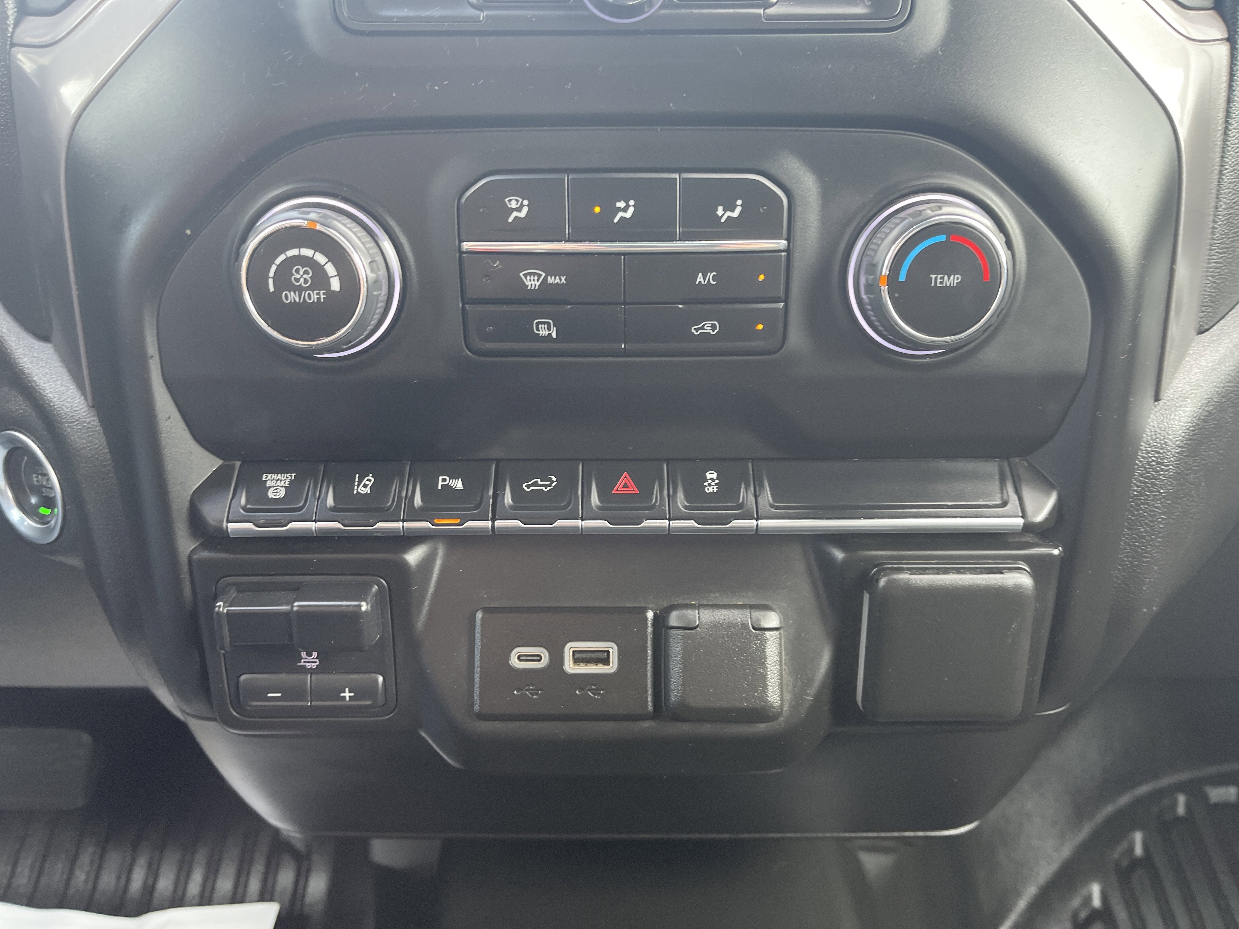 2024 Chevrolet Silverado 2500 HD WT