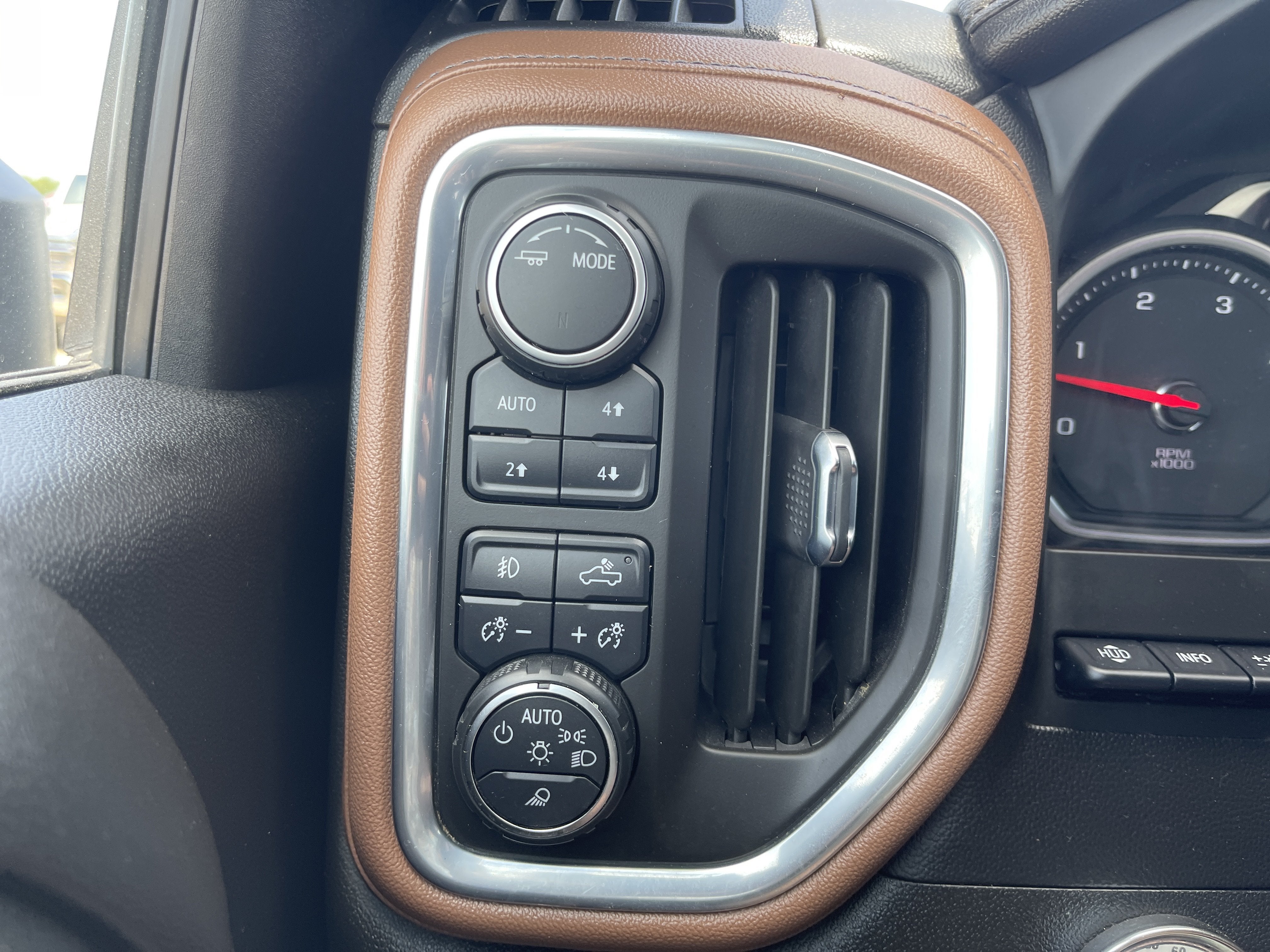 2022 Chevrolet Silverado 3500 HD High Country DRW