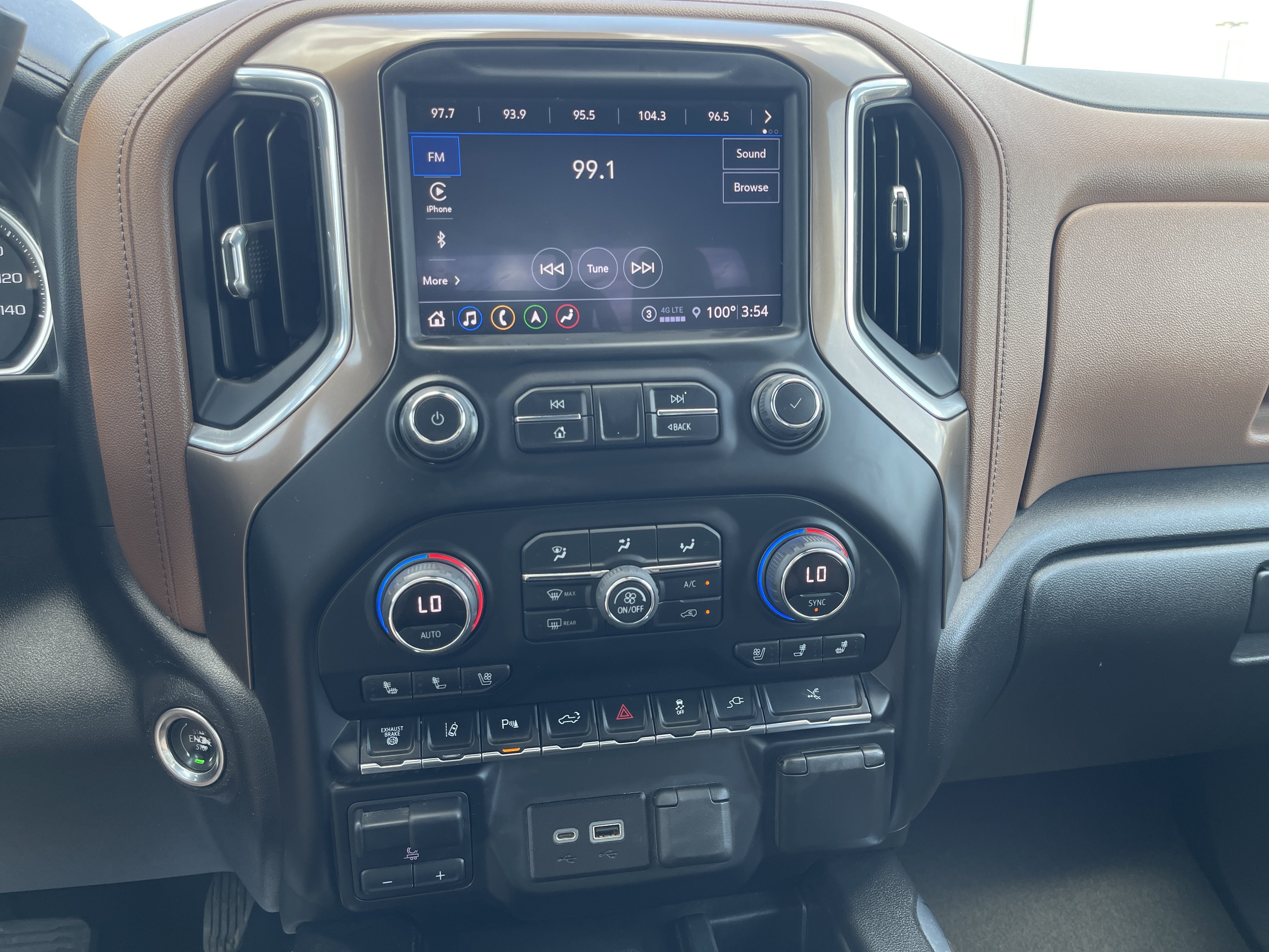 2022 Chevrolet Silverado 3500 HD High Country DRW