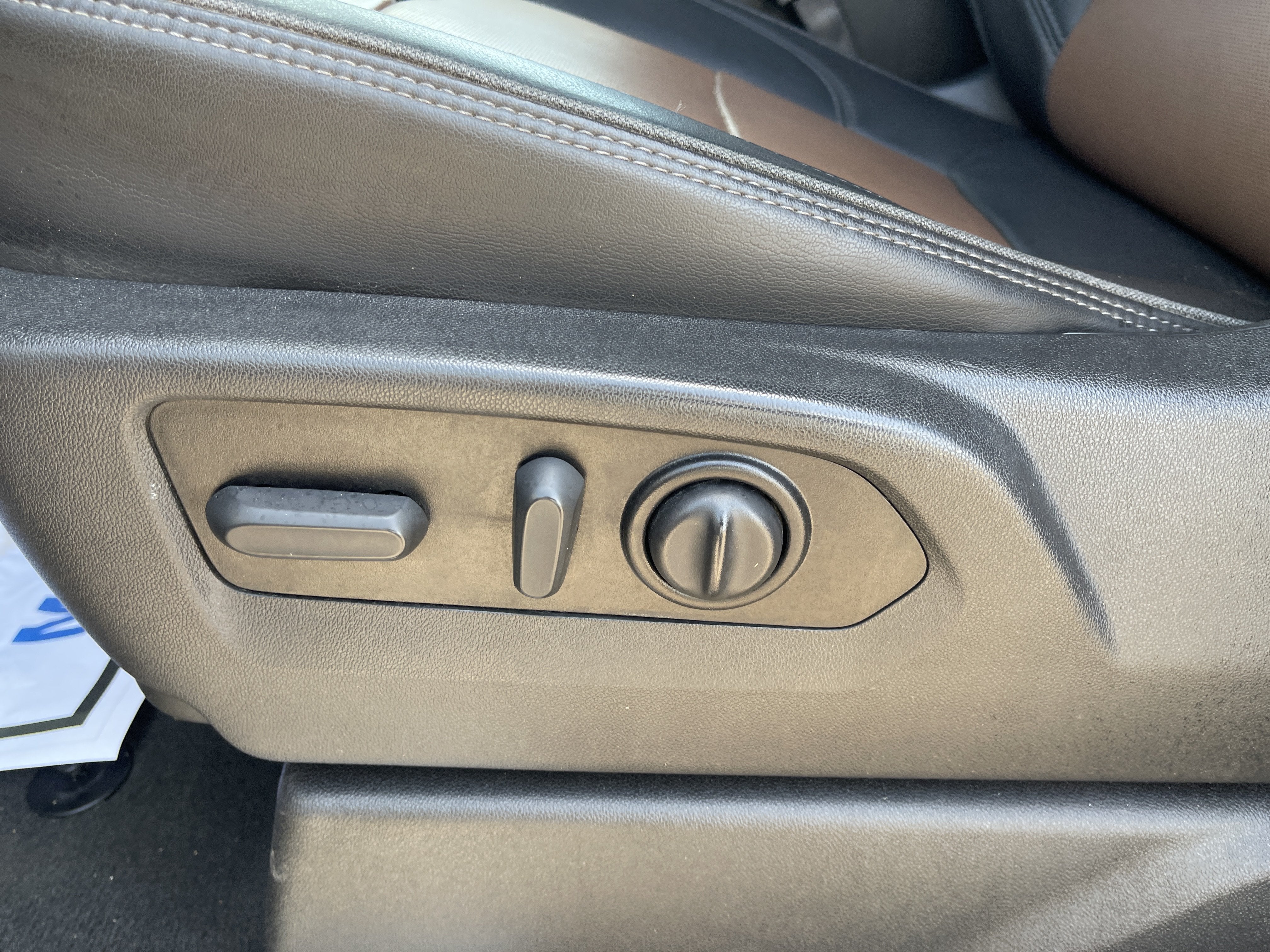 2022 Chevrolet Silverado 3500 HD High Country DRW