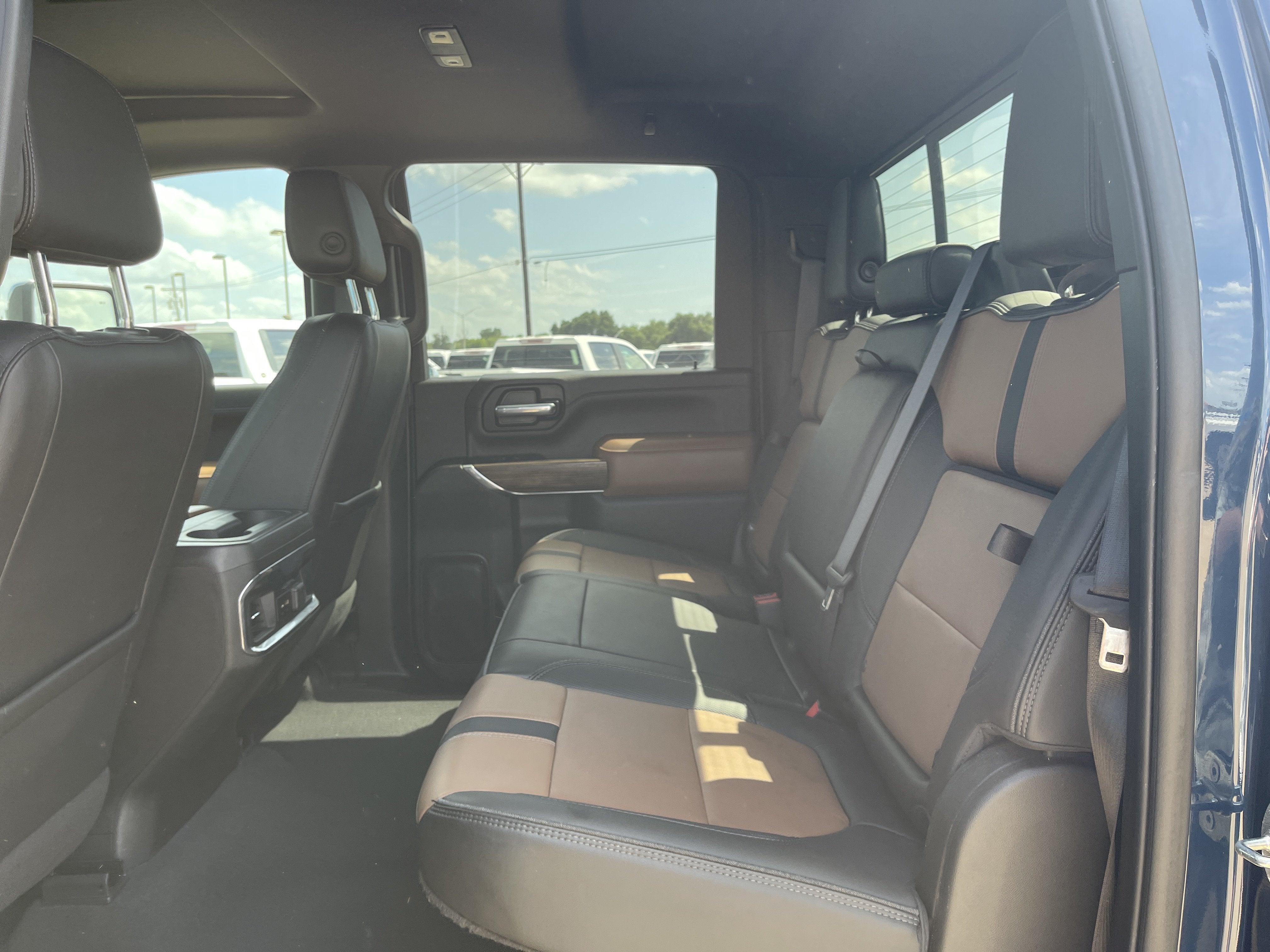 2022 Chevrolet Silverado 3500 HD High Country DRW