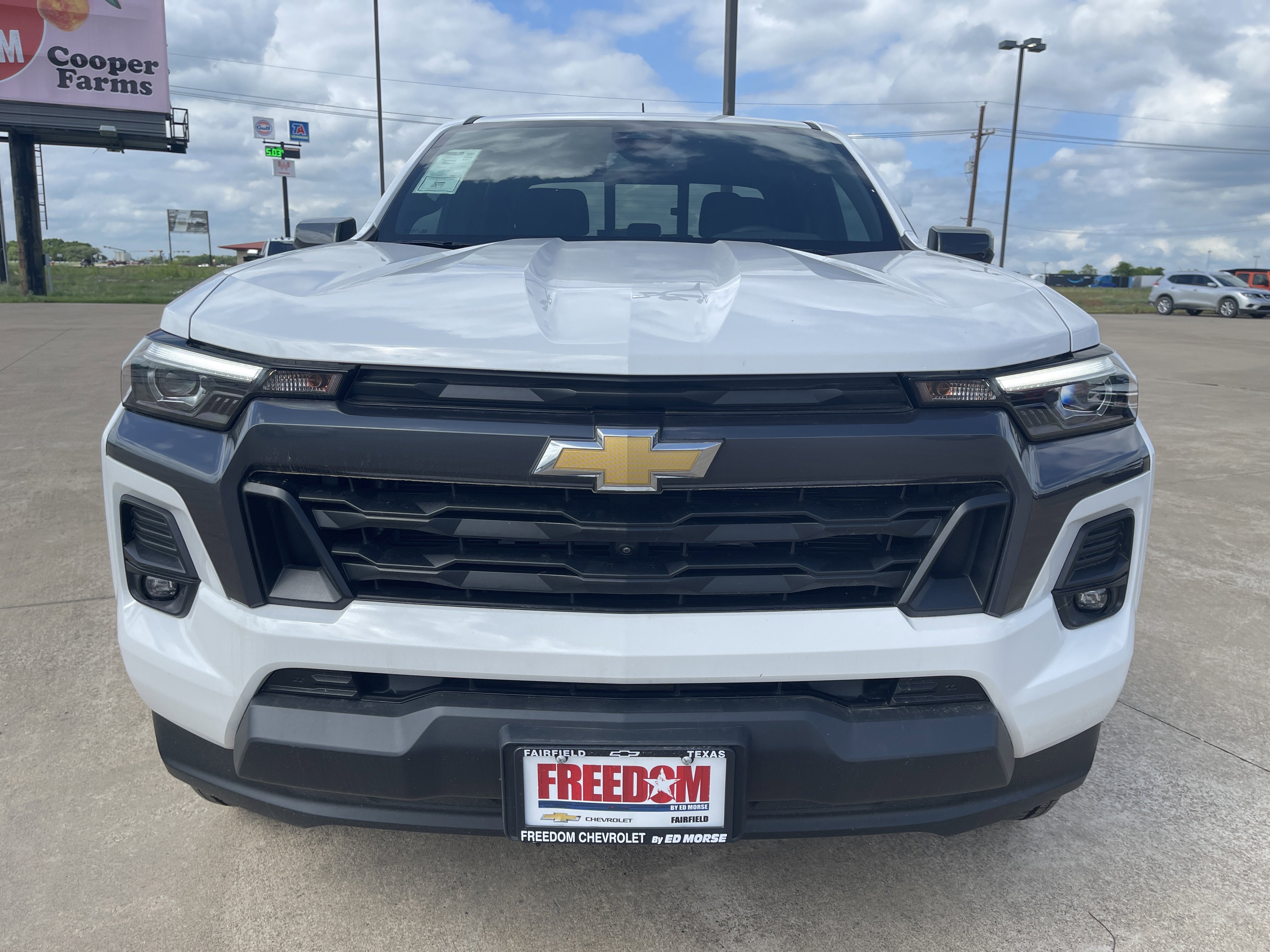 2025 Chevrolet Colorado WT/LT