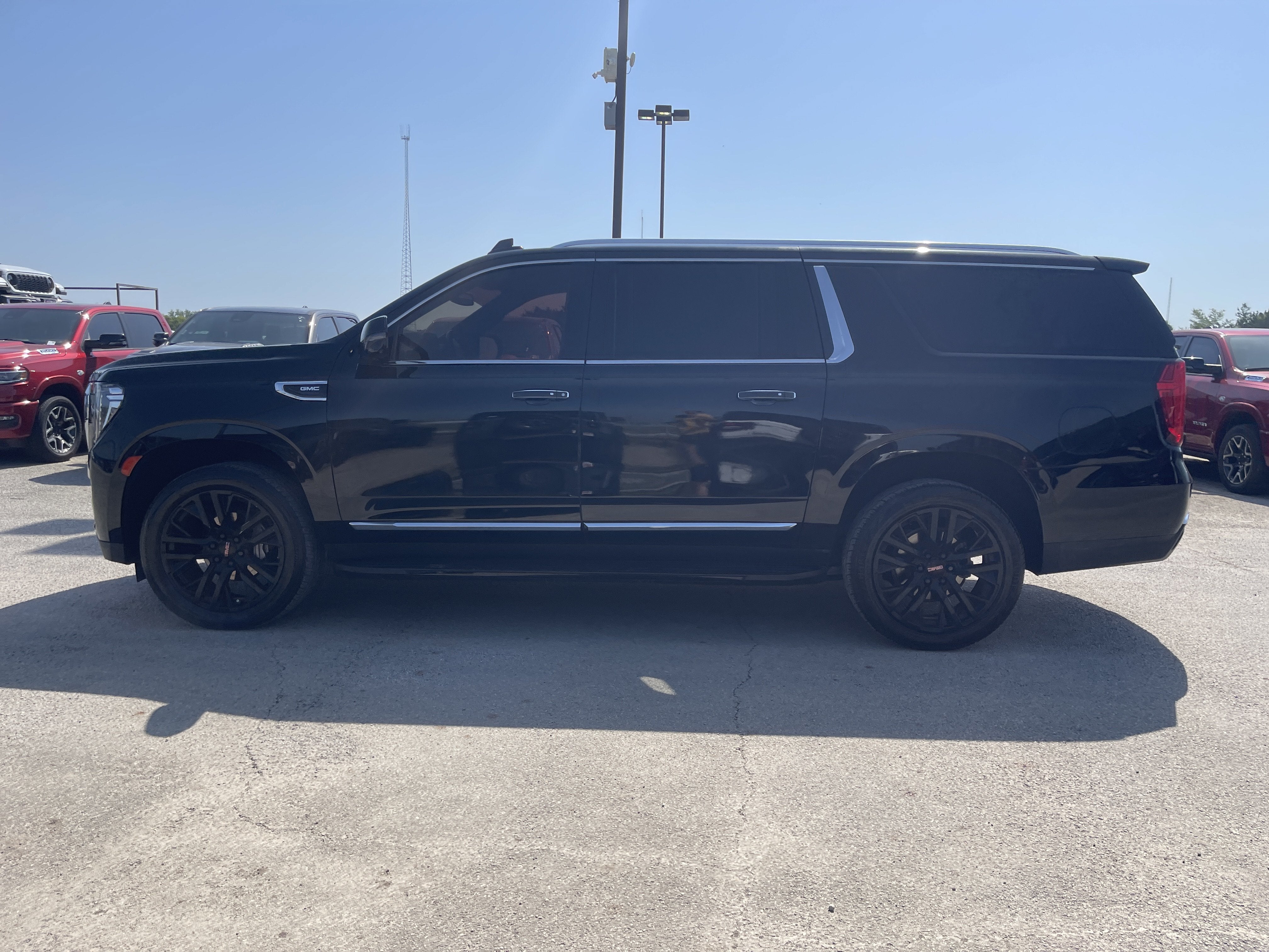 2021 GMC Yukon XL SLT