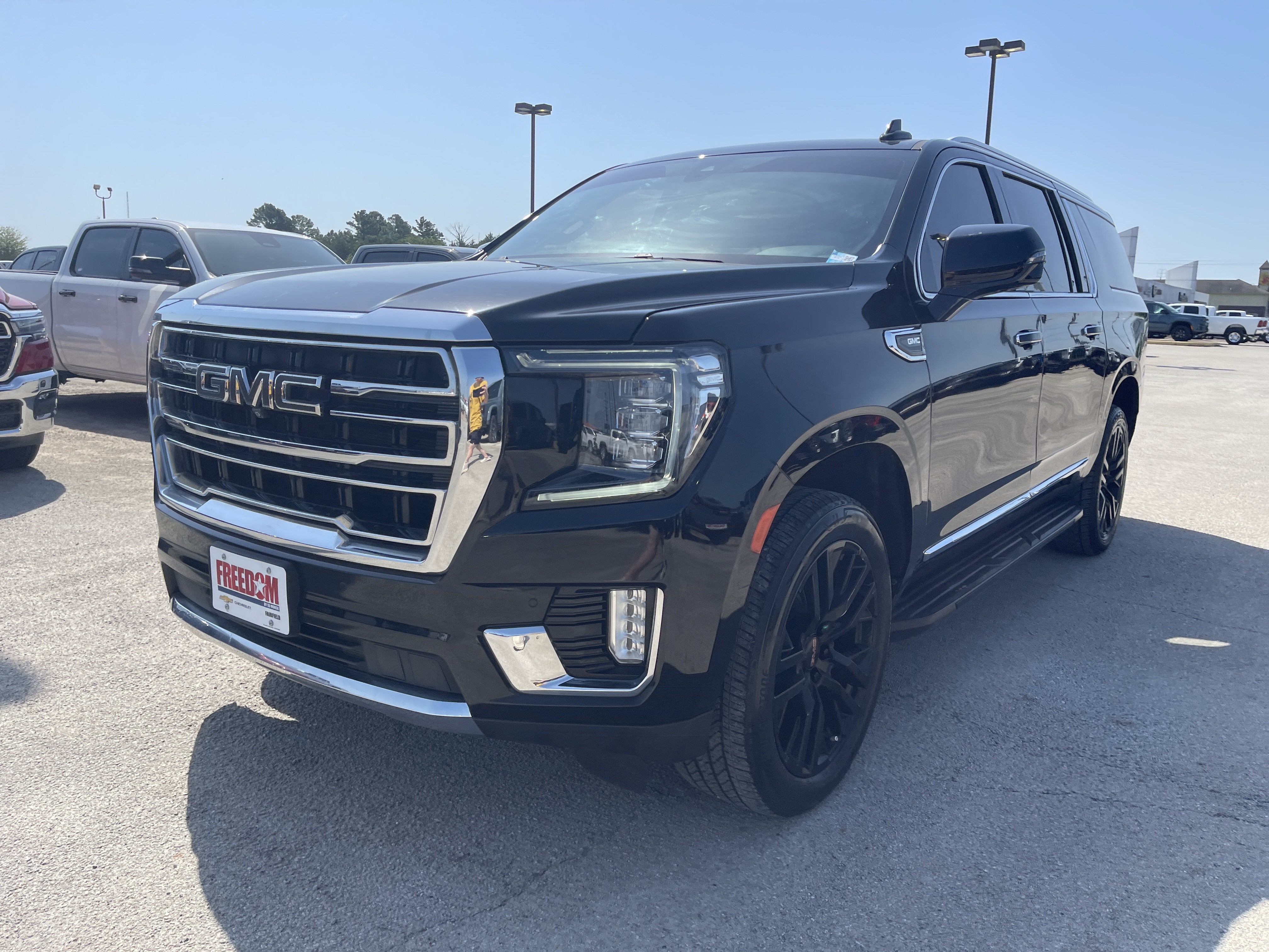 2021 GMC Yukon XL SLT