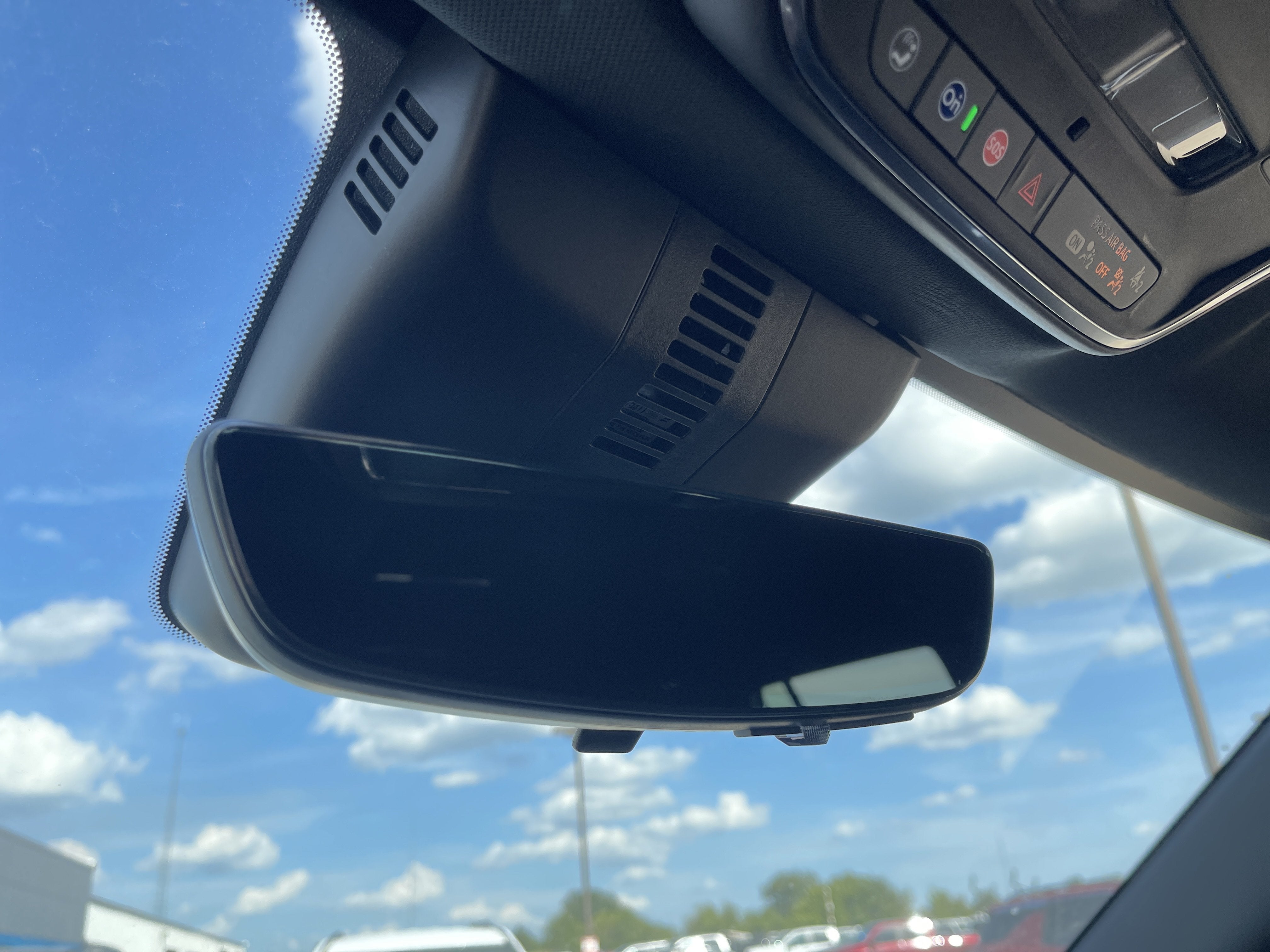 2027 Chevrolet Traverse RS