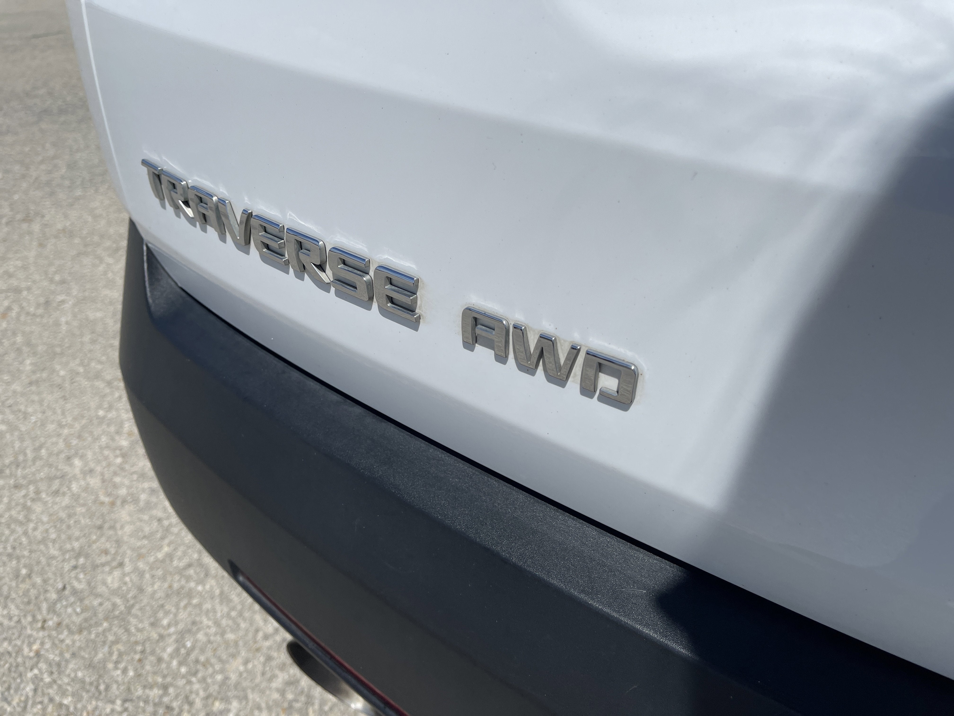 2023 Chevrolet Traverse 2FL