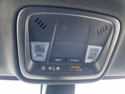 2023 Chevrolet Traverse 2FL