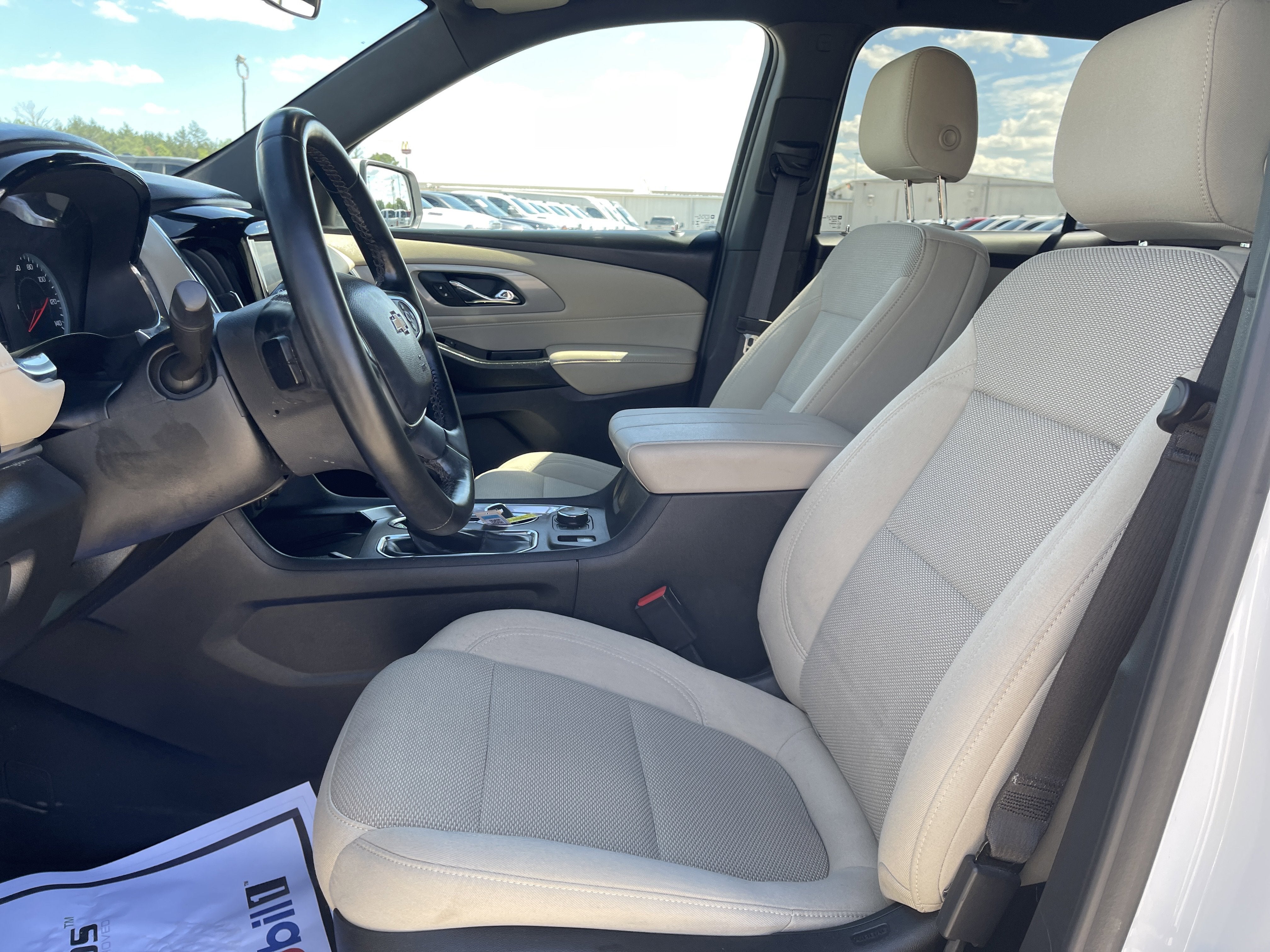 2023 Chevrolet Traverse 2FL