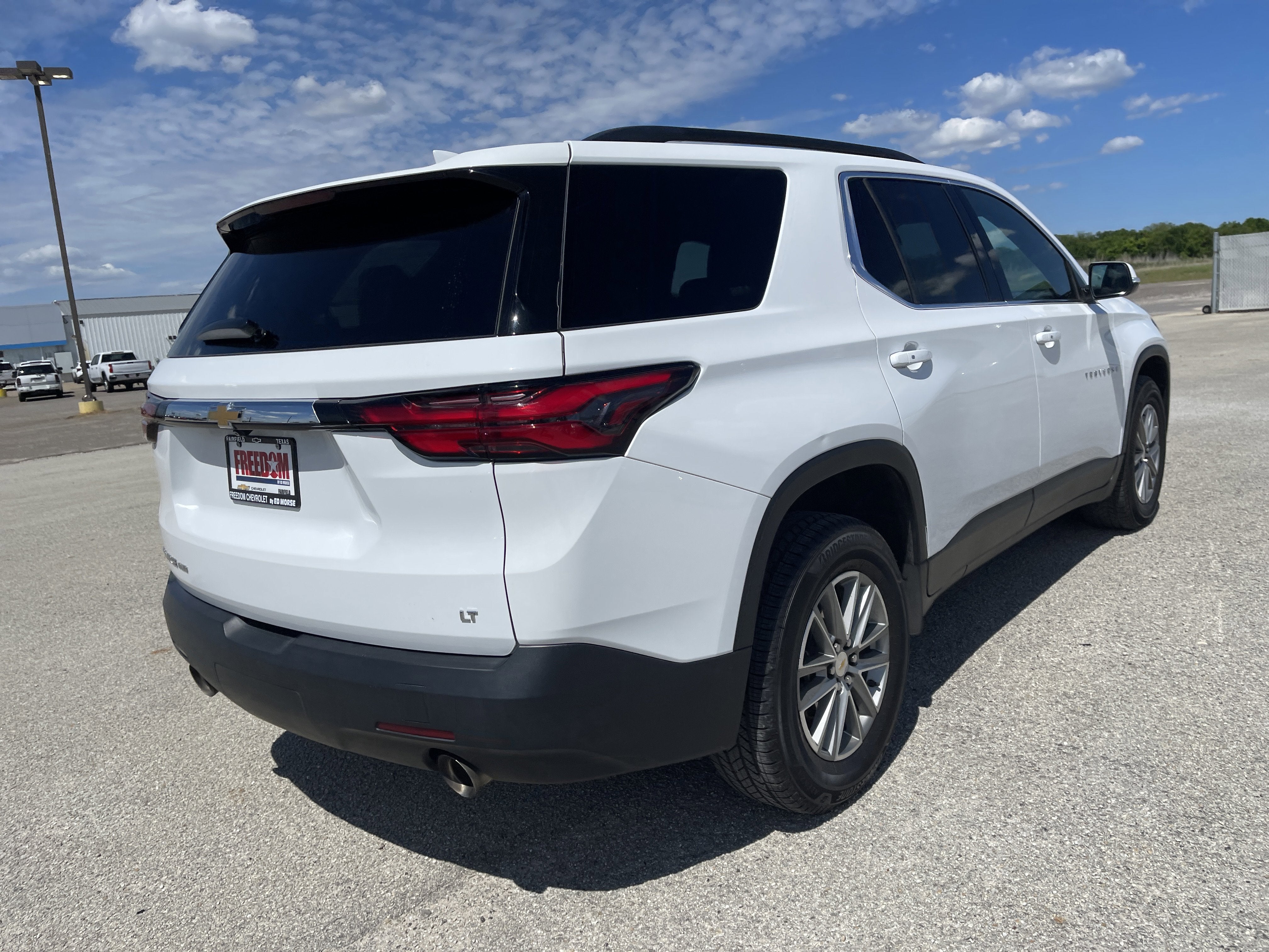 2023 Chevrolet Traverse 2FL
