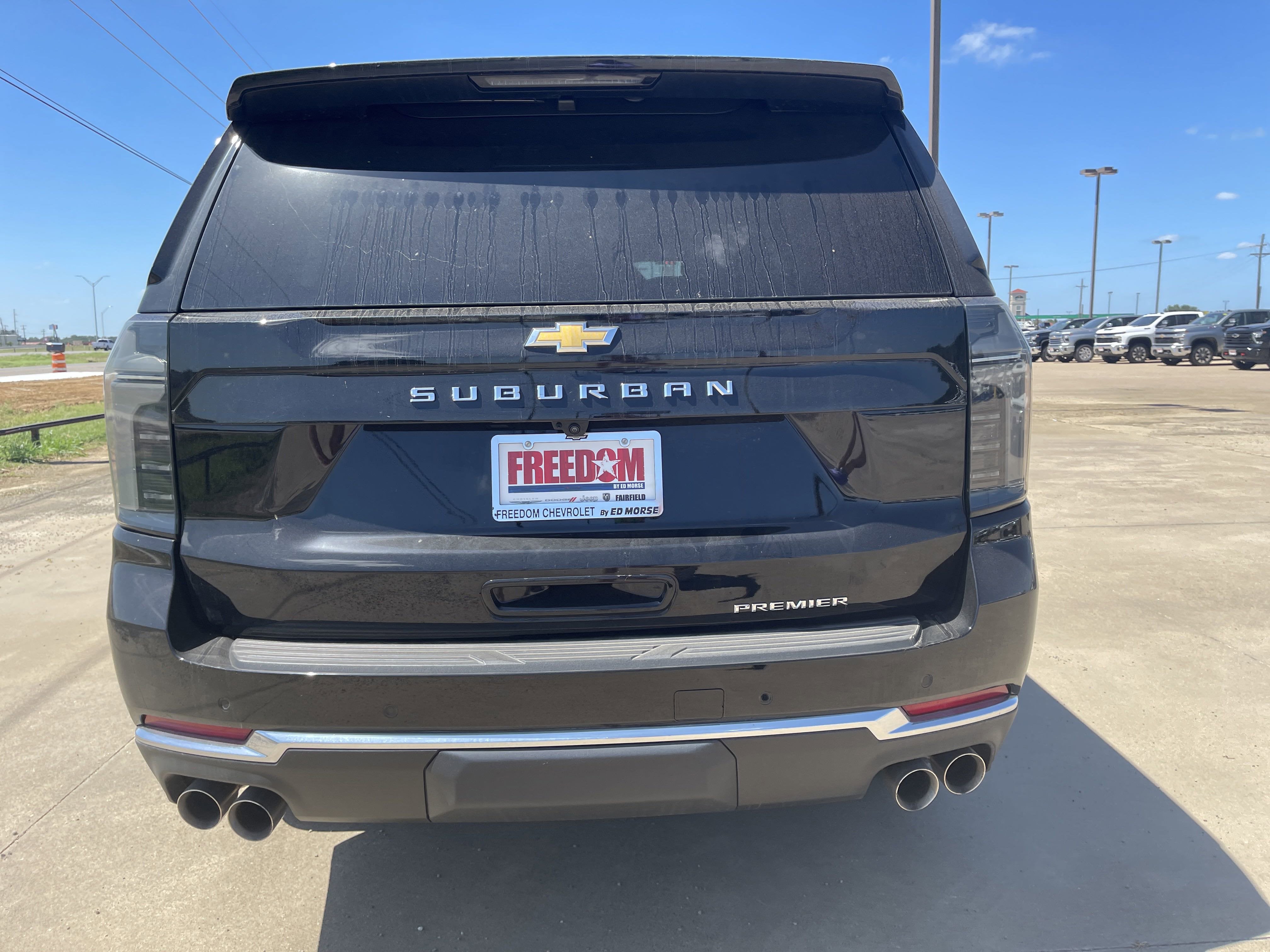 2025 Chevrolet Suburban Premier