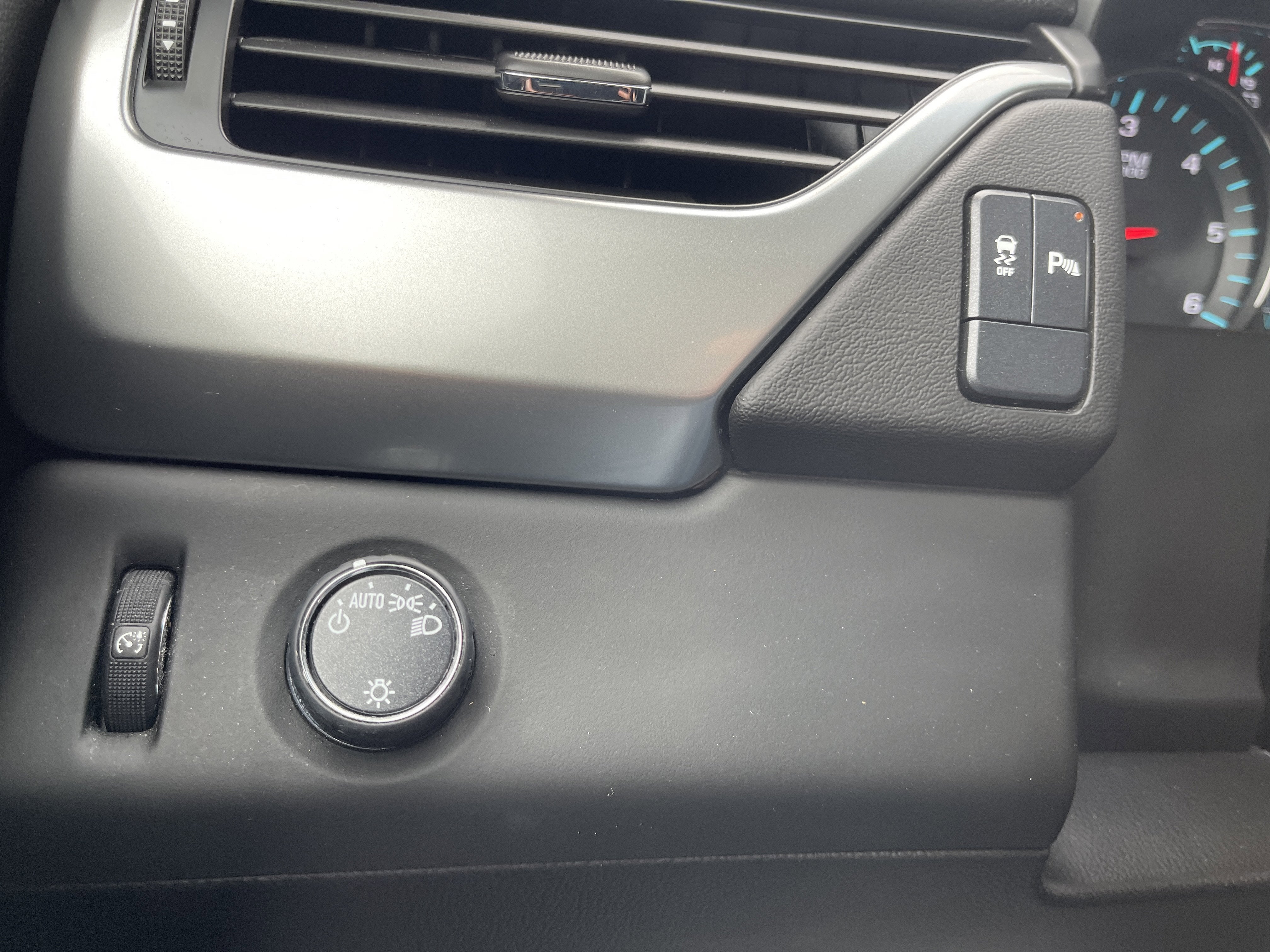 2016 Chevrolet Tahoe LS