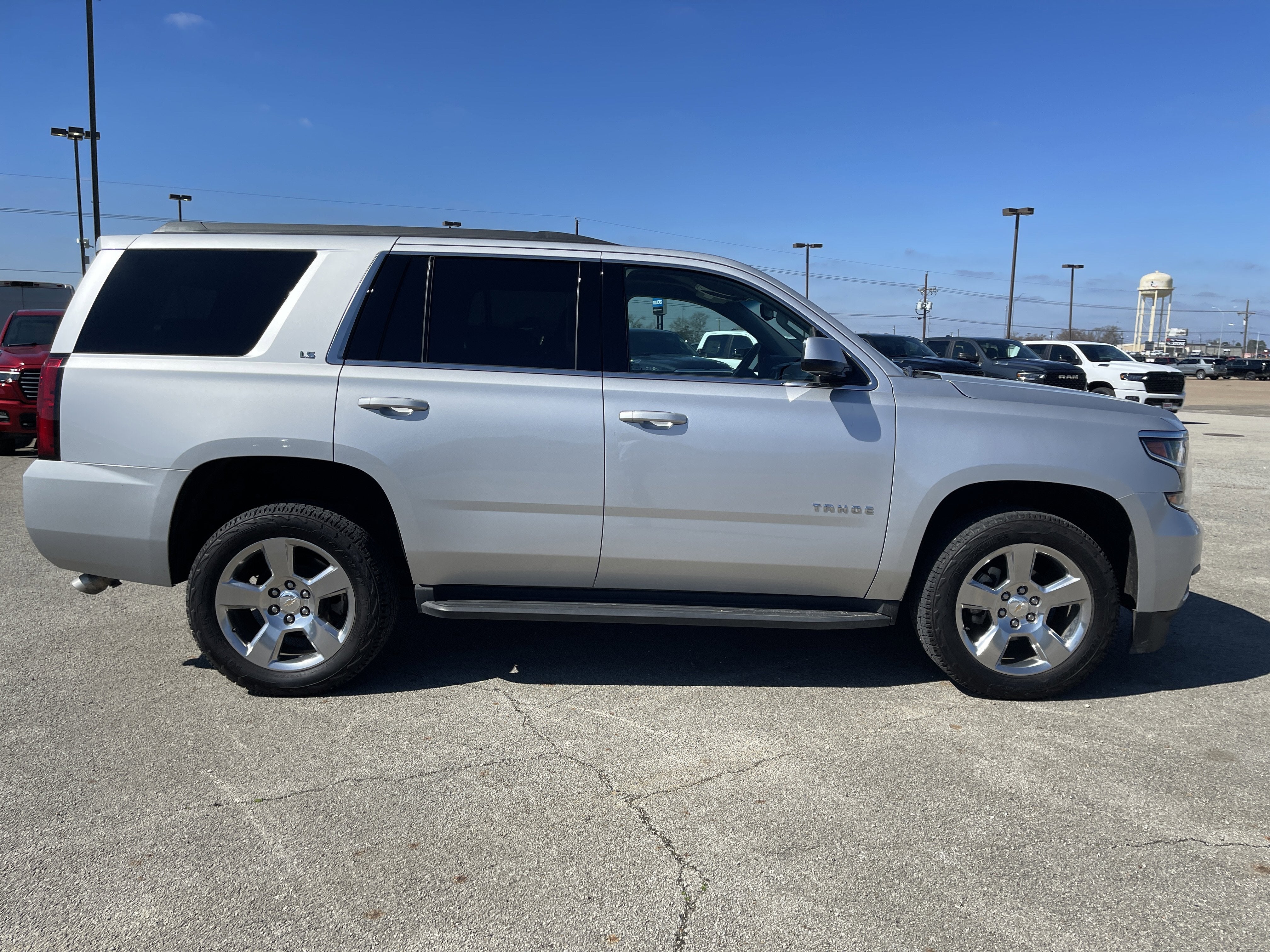 2016 Chevrolet Tahoe LS