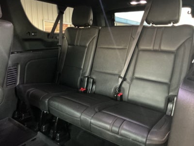 2023 Chevrolet Suburban RST